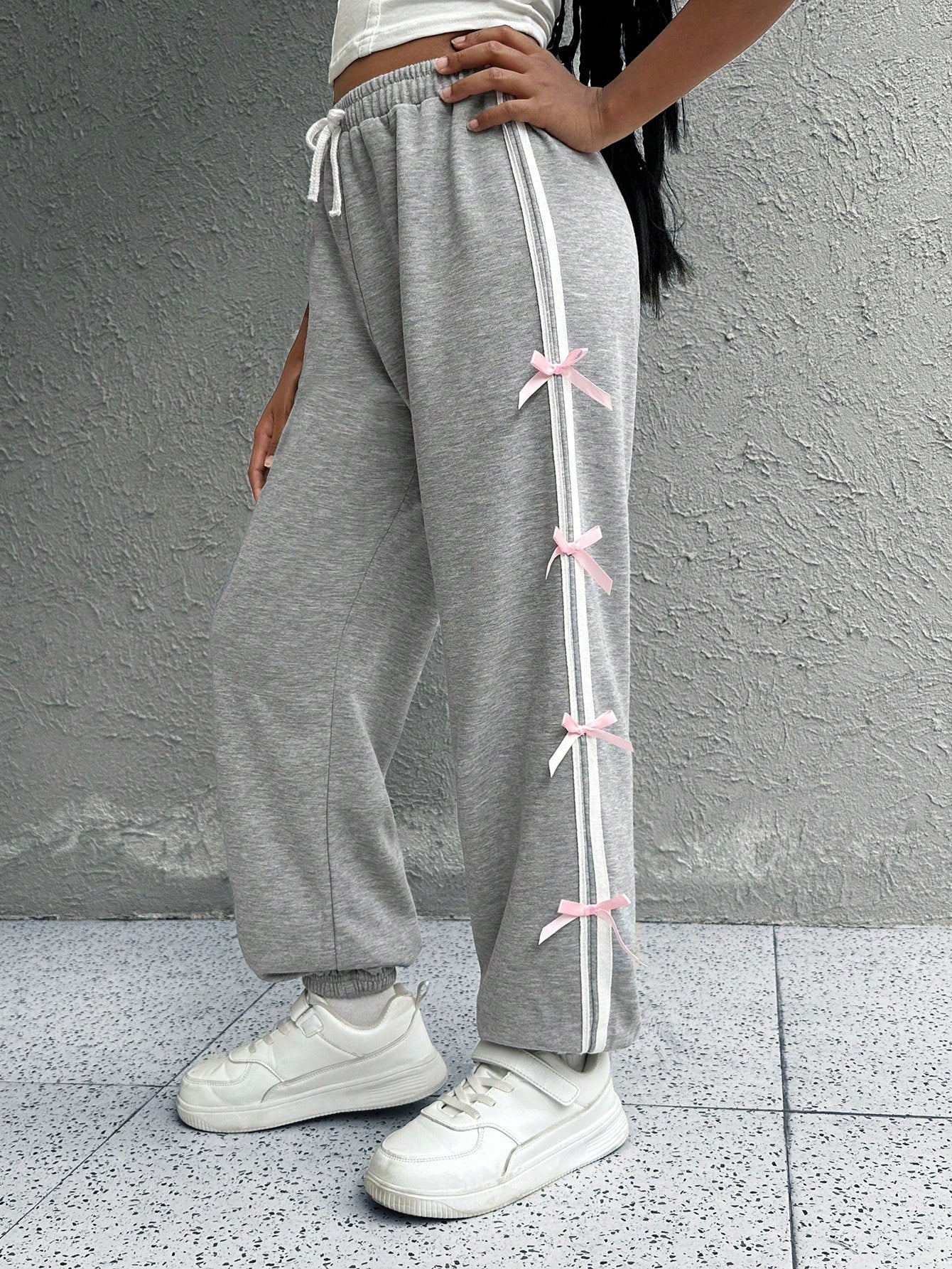 Tween Girl Street Cool Spring/Summer Knitted Butterfly Tape Side Seams Drawstring Waist Tapered Sweatpants.