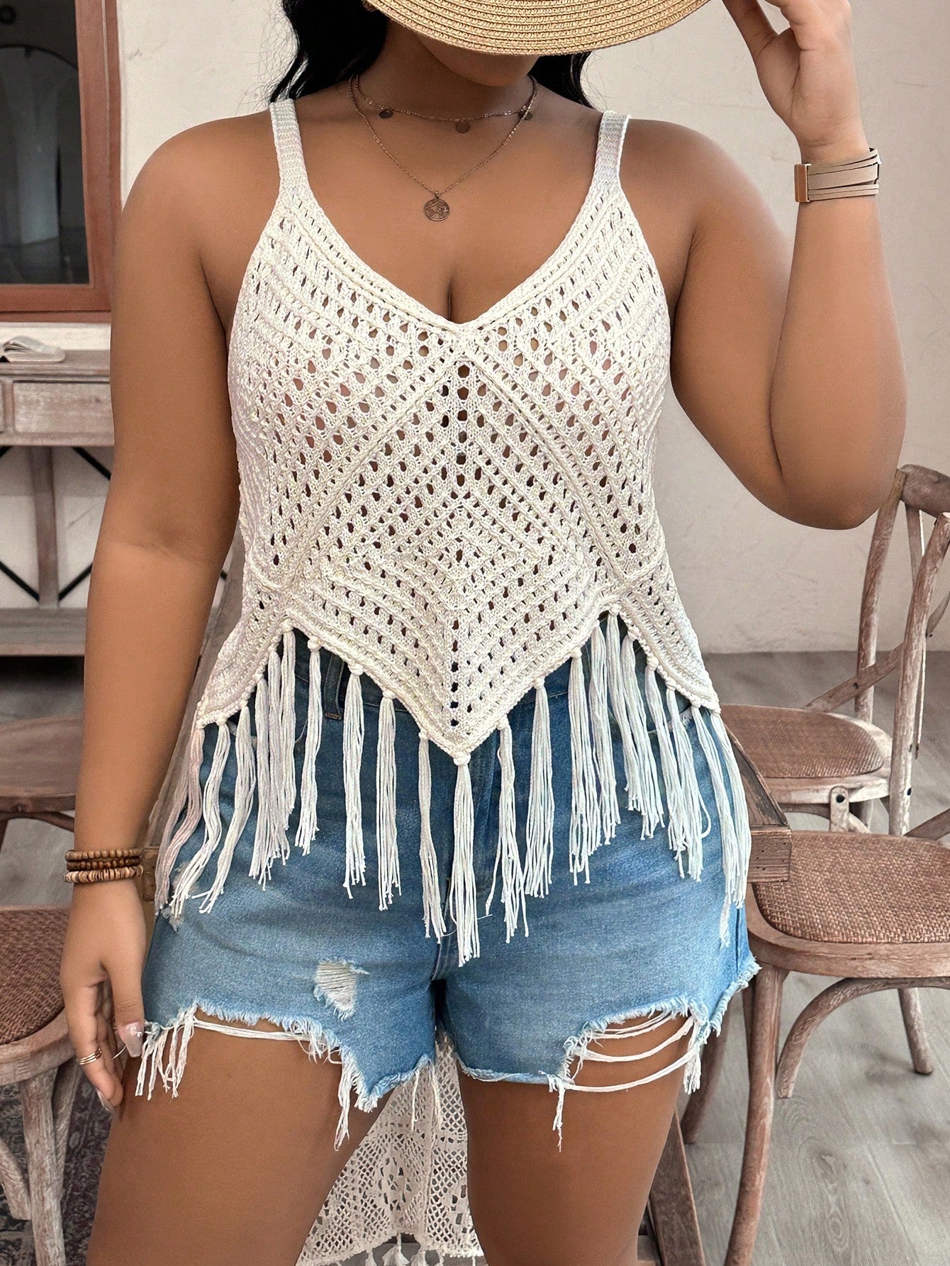 Plus Size Women Patchwork Fringed Hem Hollow Out Spaghetti Strap Knit Top For Vacation