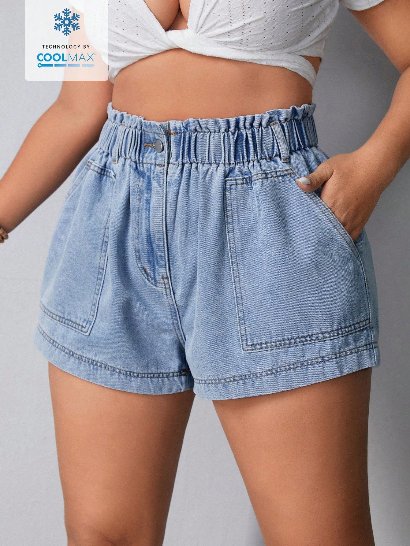 Plus Size Elastic Waist Slanted Pocket Cuffed Denim Shorts