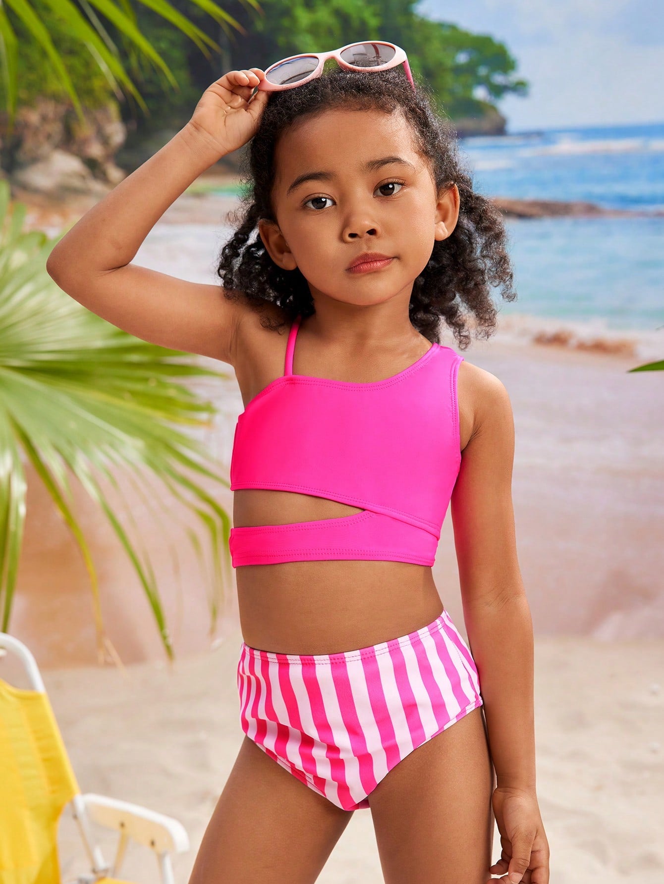 Young Girl Cute Striped Asymmetric Collar Sleeveless Swimsuit Set