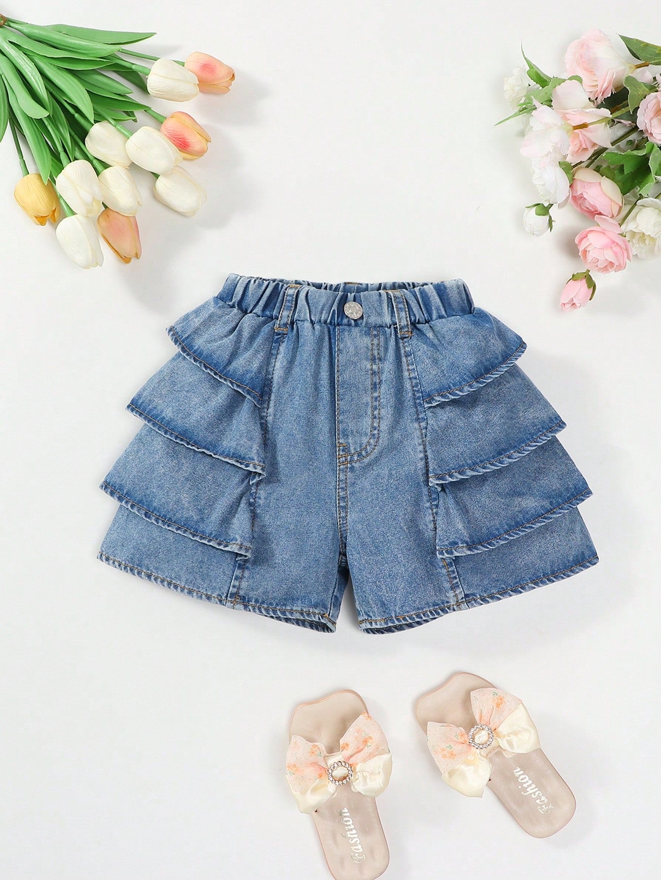 Young Girl Fashionable Summer Sweet Ruffle Trim Shorts For Casual Look