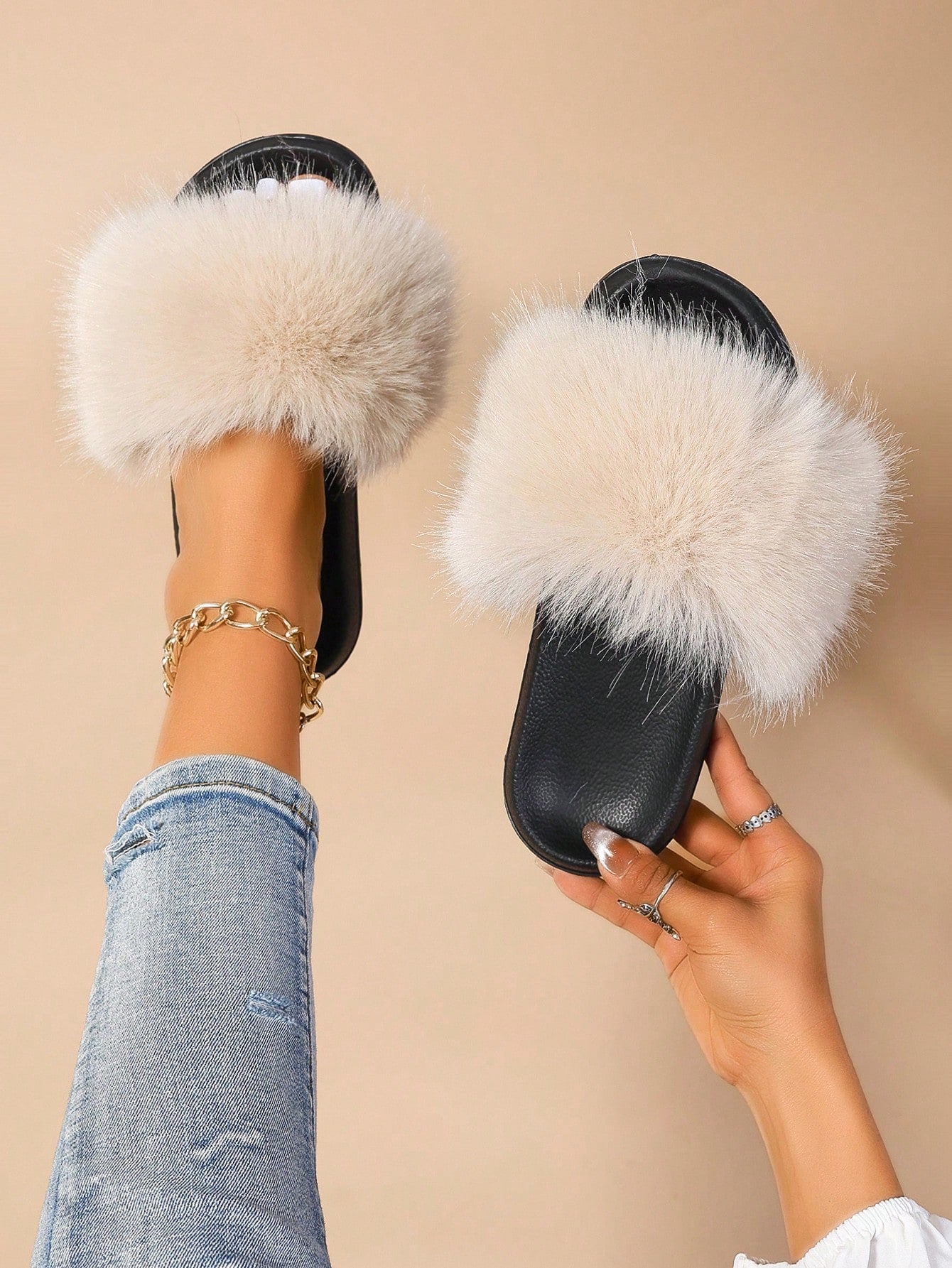 Women Summer Faux Fur Resistant Fluffy Outdoor Flat Sandals Casual Office Home Slippers