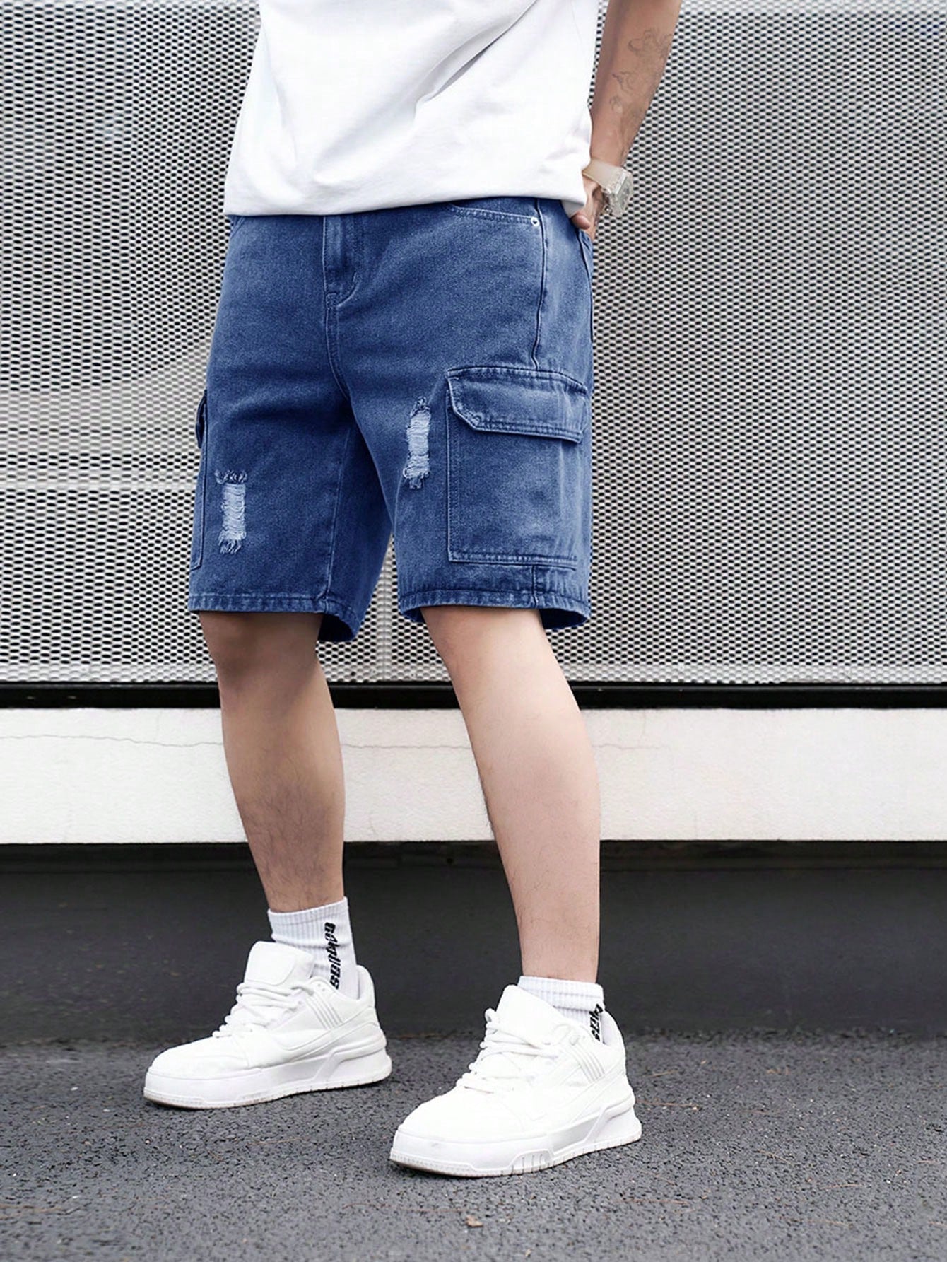 Men's Casual Denim Shorts With Multiple Pockets