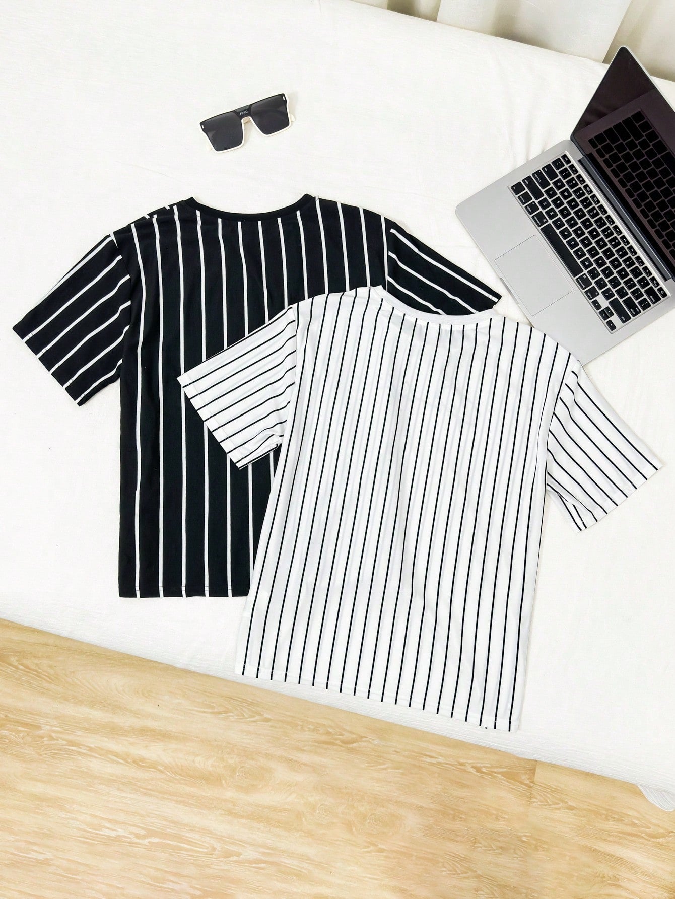 Tween Boys Extended Size Casual Loose Fit Short Sleeve Striped T-Shirt With Printed Design, Pack Of 2 (1 Of Each Color)