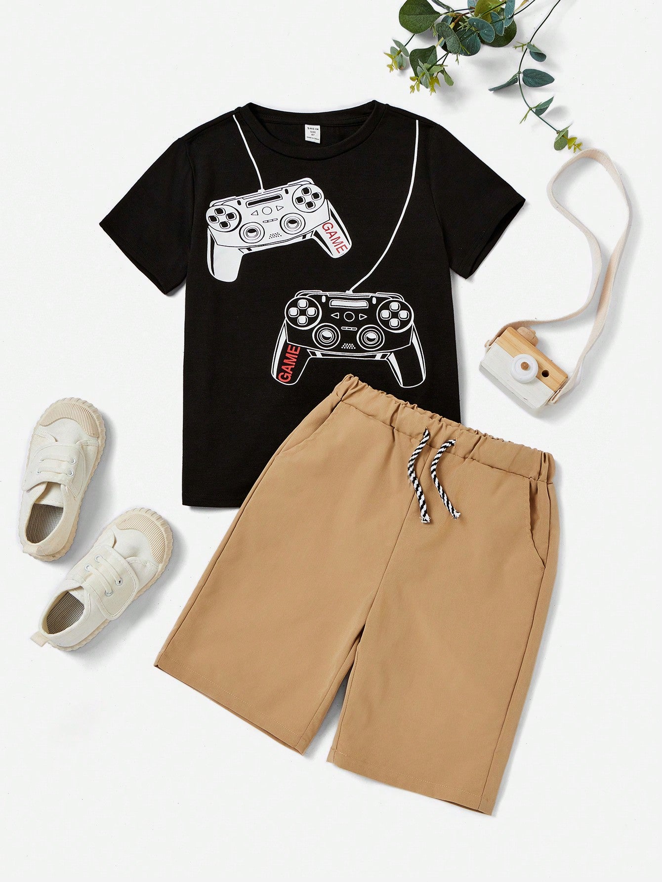 Tween Boys' Casual Comfortable Video Game Controller Pattern T-Shirt And Shorts Set