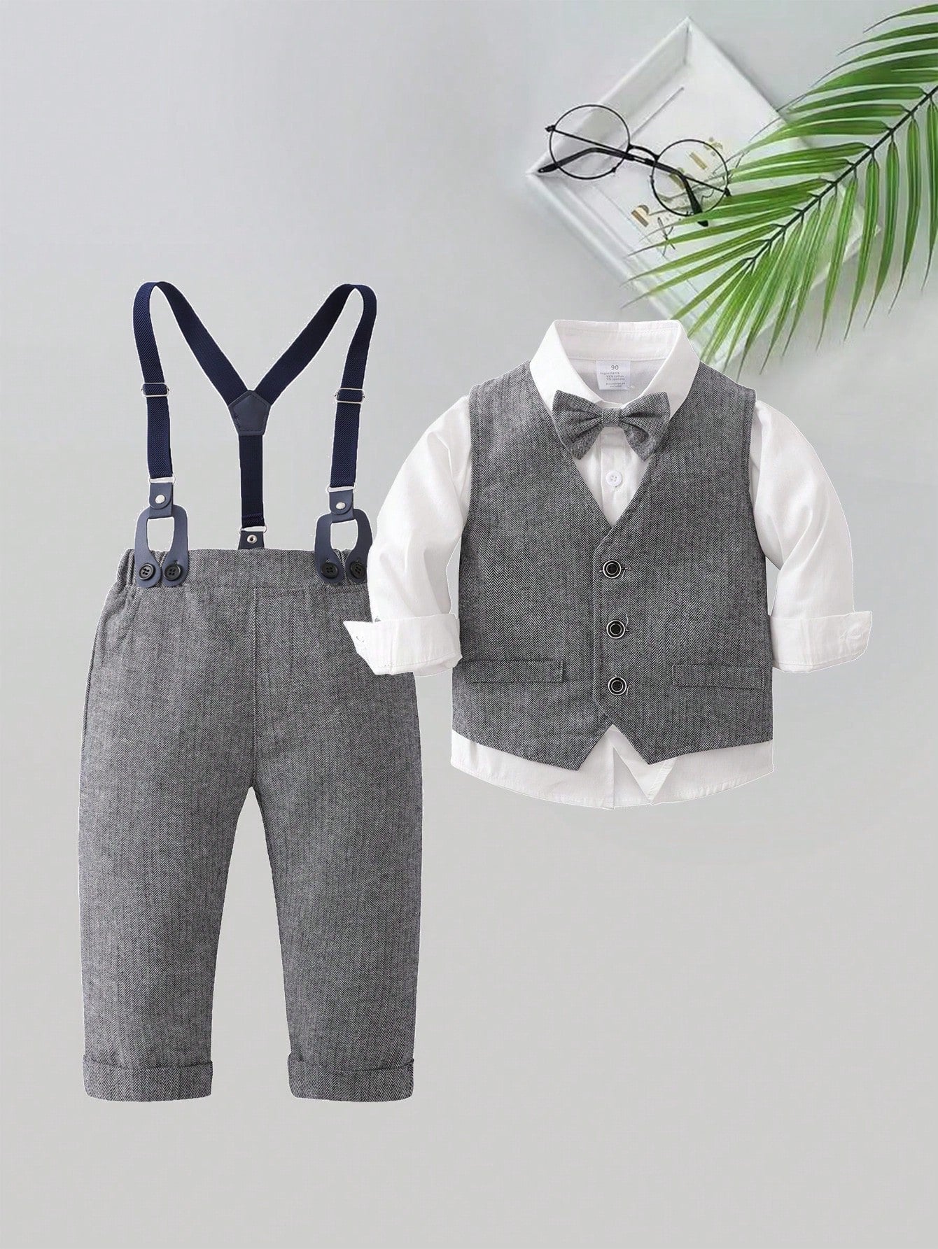 Young Boy Gentleman Three-Piece Set, White Collared Shirt With Bow Tie, Gray Vest With Suspenders And Long Pants, Fashionable And Handsome, Suitable For Birthday Parties, Weddings, Banquets, Performances