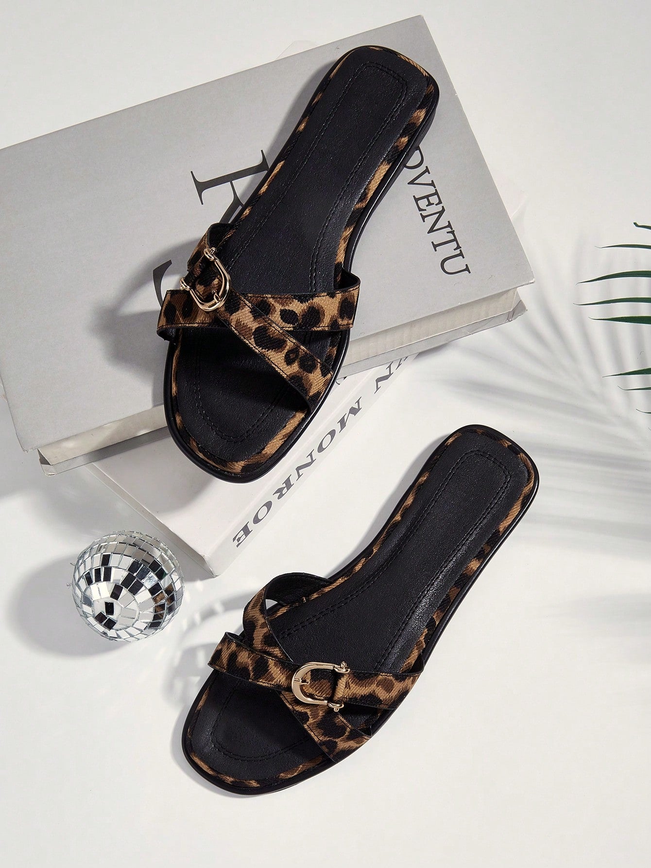 Leopard Print Flat Sandals, Casual And Sexy For Vacation