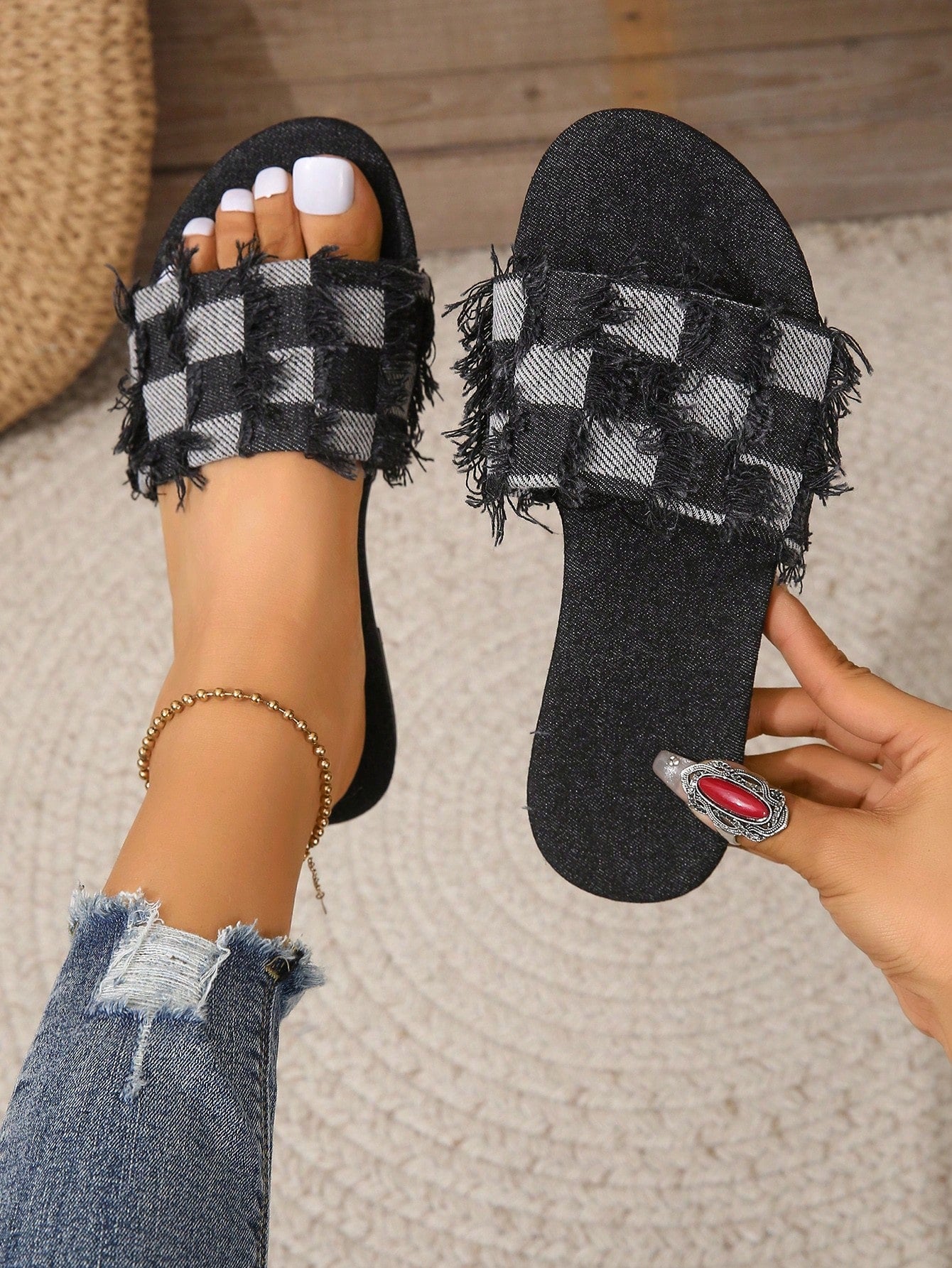 2024 New Summer Style Women's Open Toe Slipper, Round Toe Plus Size Fashionable Outdoor Flat Sandals