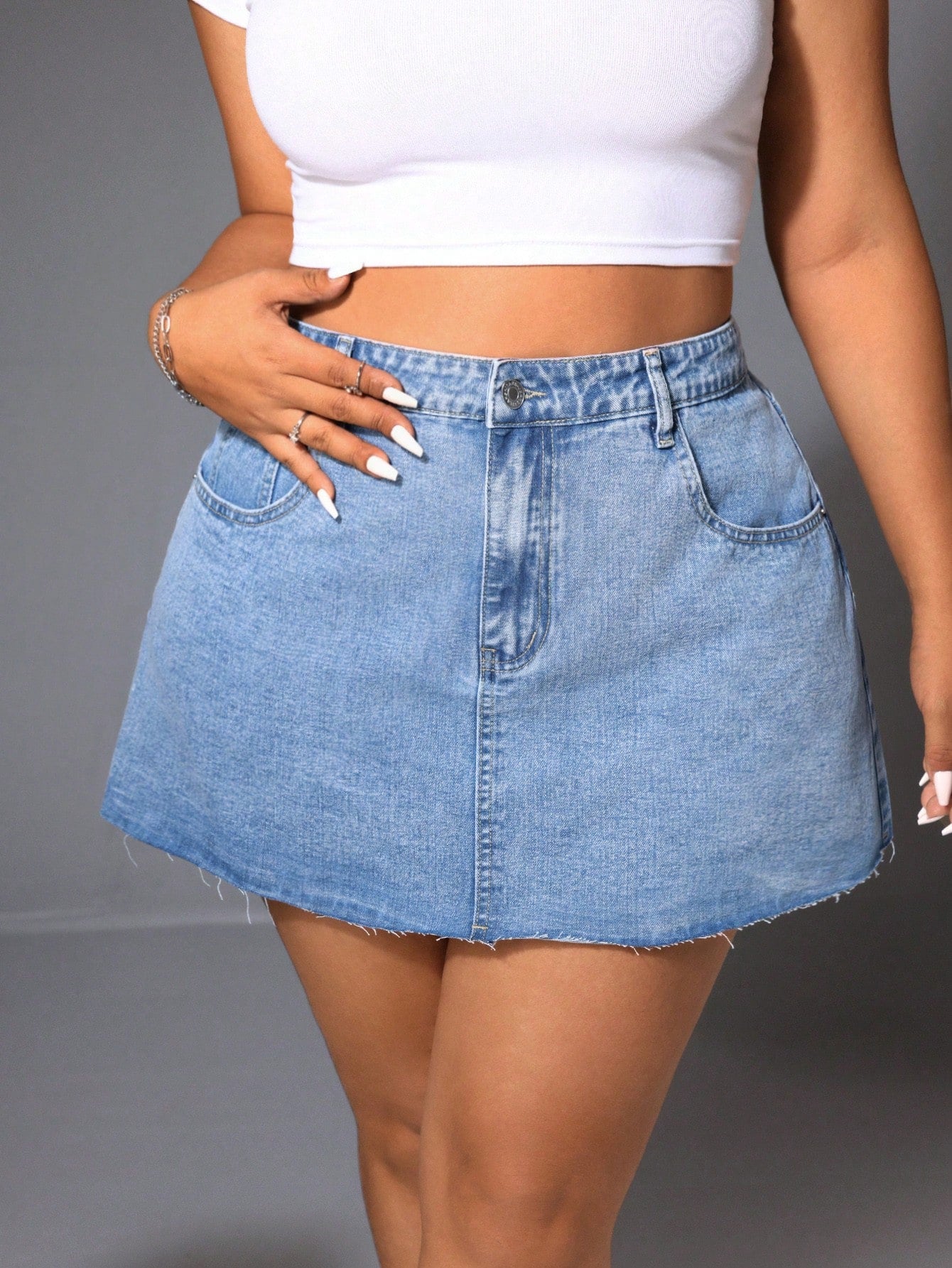 Plus Size Summer Casual Frayed Washed Denim Skirt