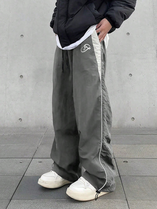 Men Wide Leg Loose Casual Pants With Letter Print And Color-Block Pockets