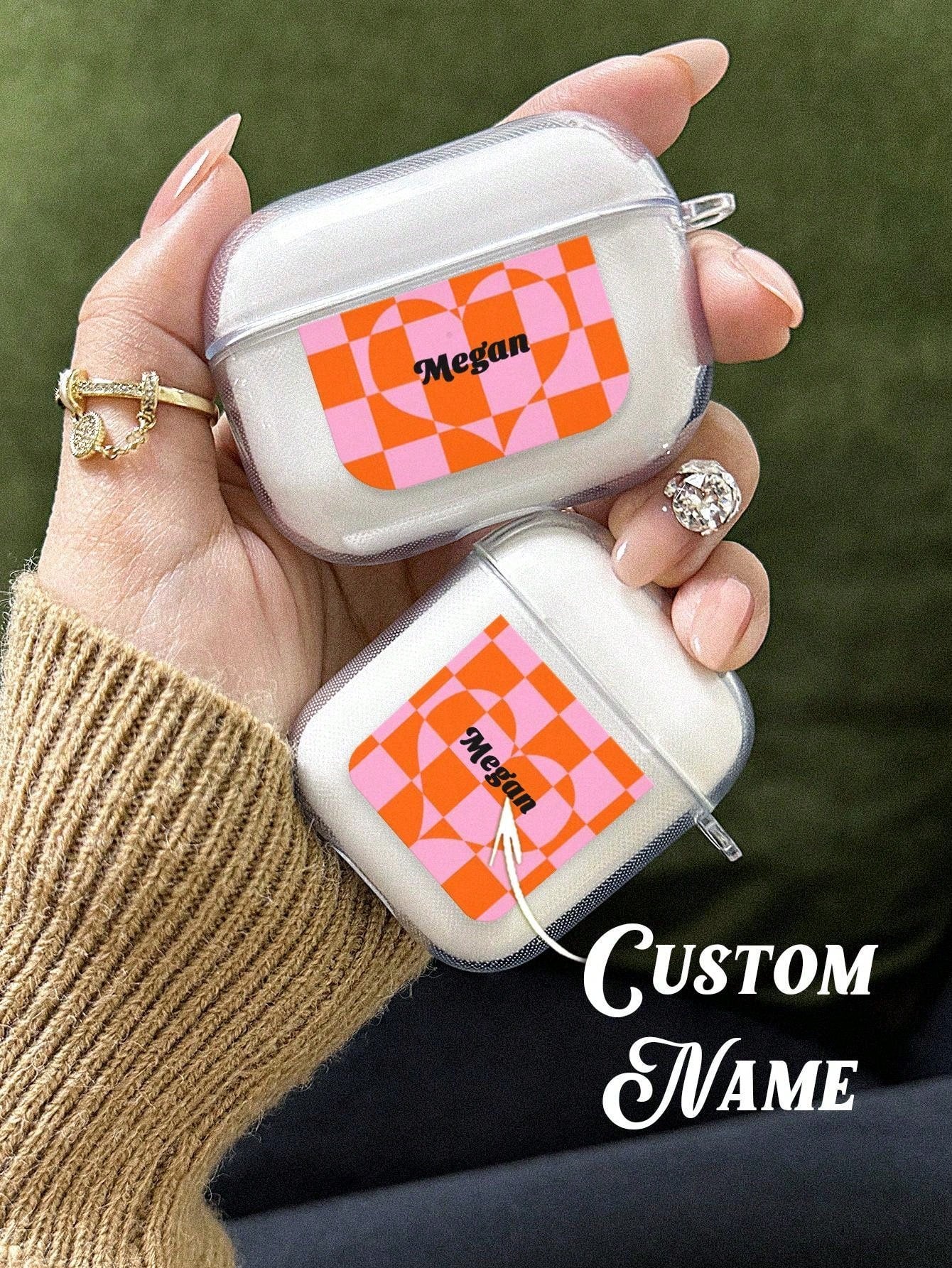 1pc Custom Name AirPods Case, Personalized Heart AirPods Cover, Prevent Falling For Your AirPods, For AirPods 1/2/3/Pro/Pro 2 Transparent TPU Shell, Prevent Scratches, Dust, Wear And Tear, Anniversary Gift, Birthday Gift, Mother's Day Gift, Father's Day G