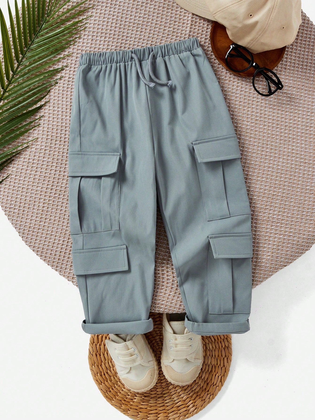 Young Boy Casual Street Style Elastic Waist With Drawstring Solid Color Multiple Decorative Pockets Cargo Pants