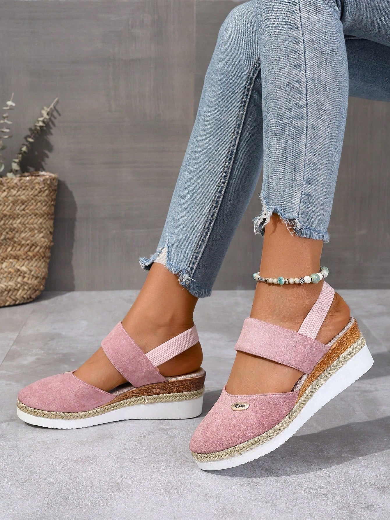 Platform Espadrille Sandals For Women Plus Size, Closed Toe Elastic Band Comfortable Wedges Sandals