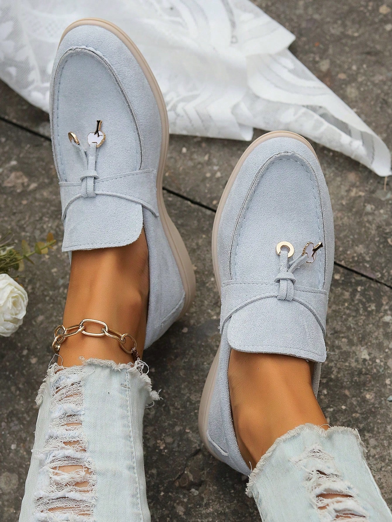 Women Metal Ring Decorated Casual Penny Loafers Flat Shoes