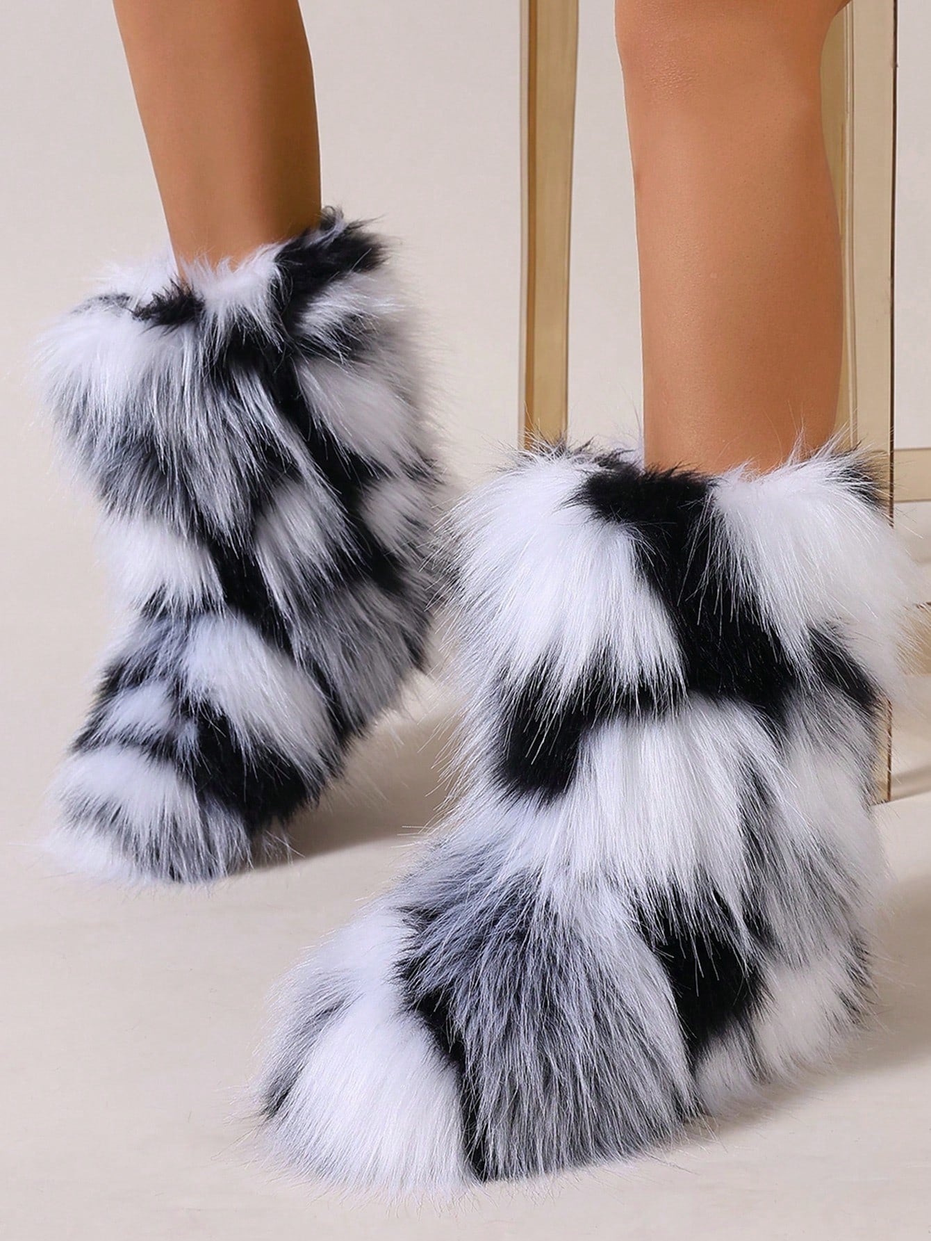 Women's Colorful Plush Snow Boots, Thickened, Fashionable And Warm, Faux Fur, Long Plush, Jacquard Stripe, Mid-Calf Boots