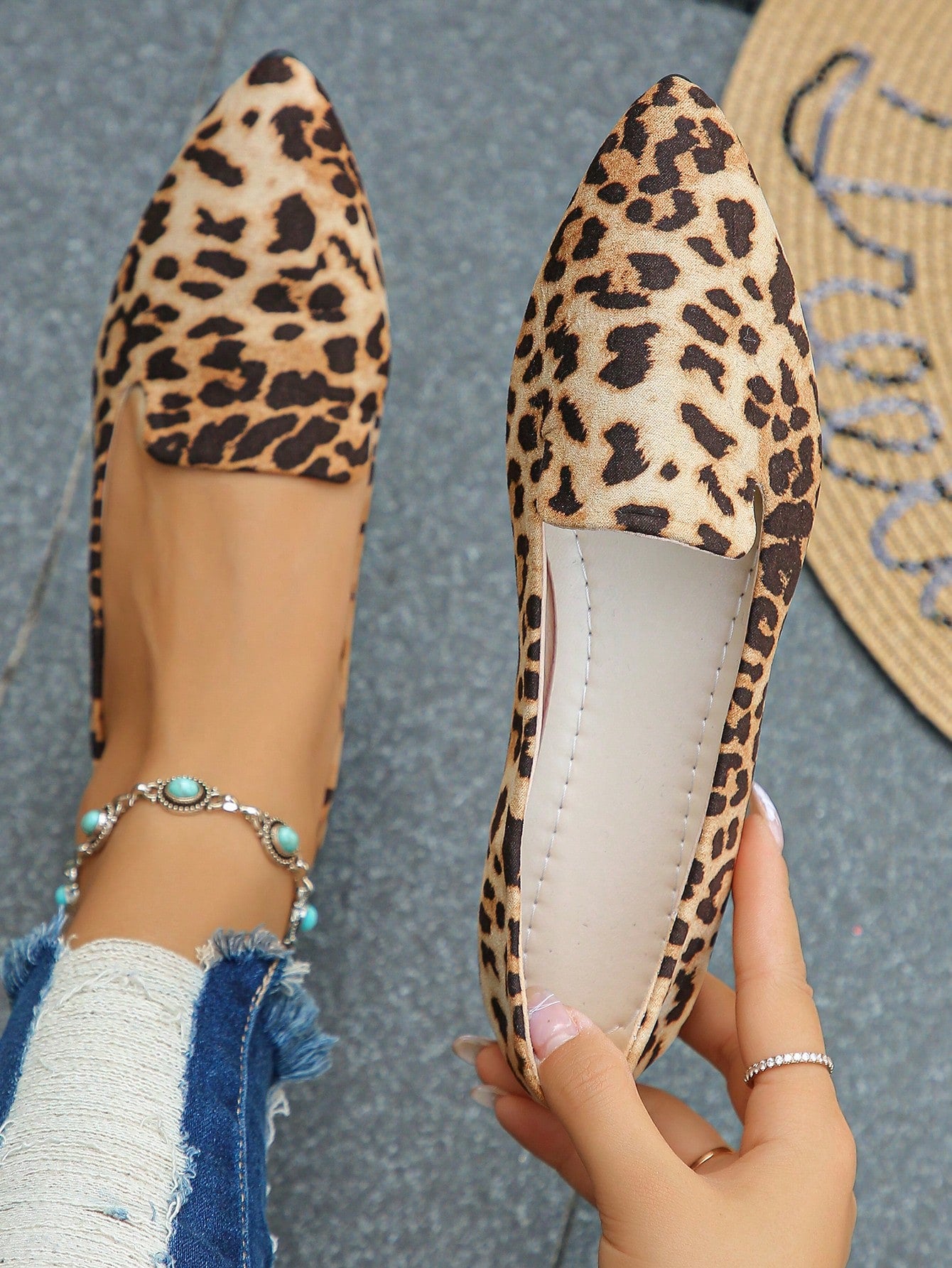 Spring/Summer/Autumn New Fashion 35-45 Size Plus Size Women Leopard Print Shallow Mouth Shoes In European And American Style, Suitable For Daily Wear With Skirts And Flat Soles