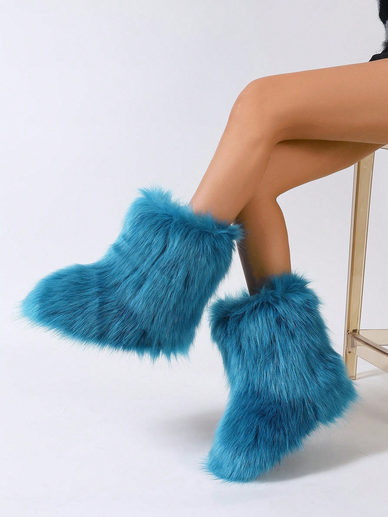 Women's Lined Snow Boots Thickened Warm Middle Tube Boots With Imitation Leather Furry Cuffs