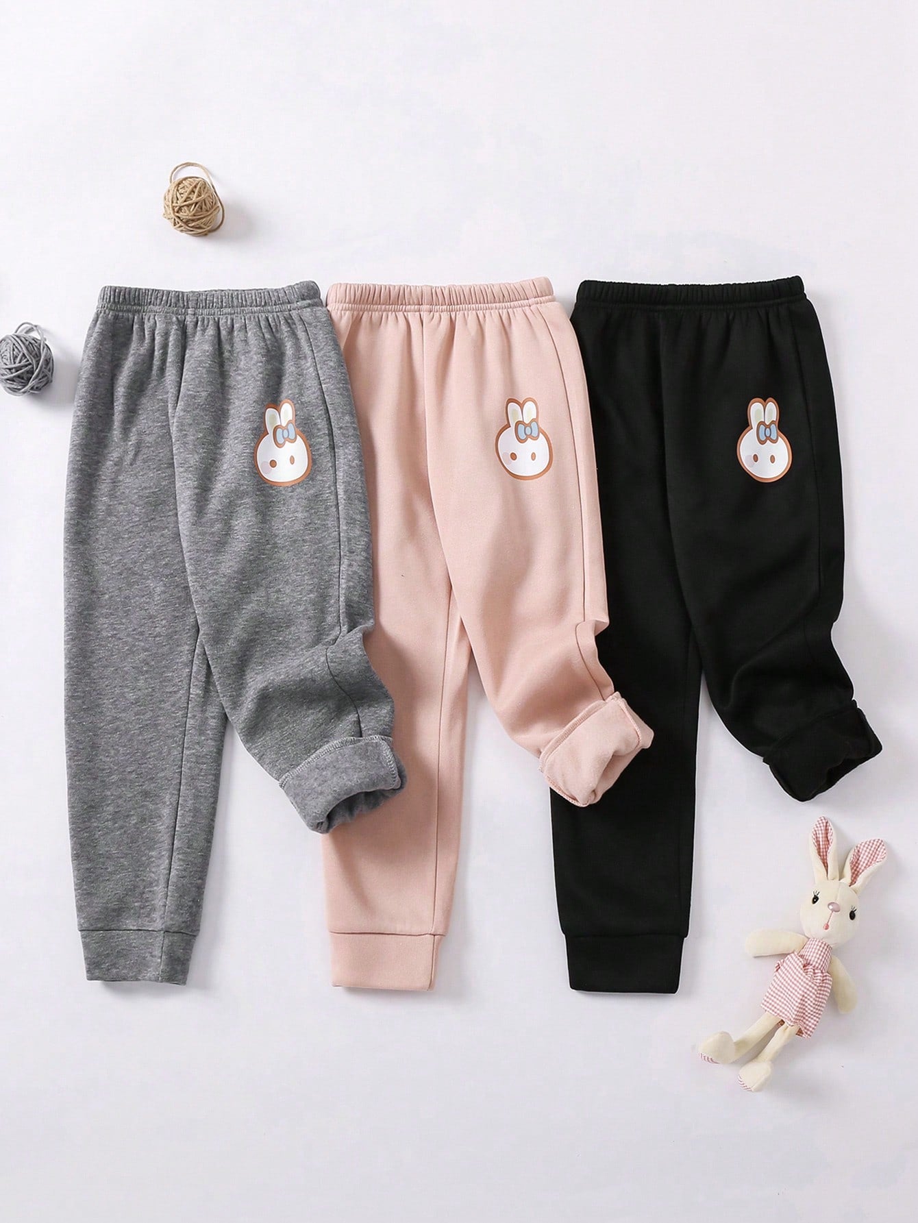 Young Girl 3pcs Cute Rabbit Printed Fleece High Waist Thickened Sports Pants Set For Autumn And Winter