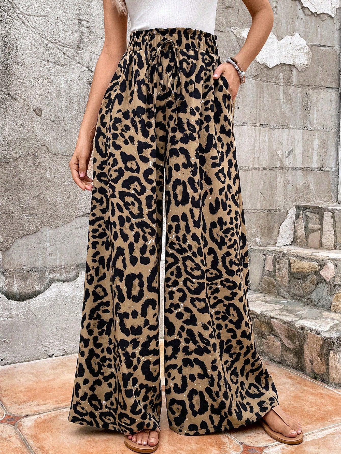 Women Fashionable High Waist Leopard Print Super Wide-Leg Pants