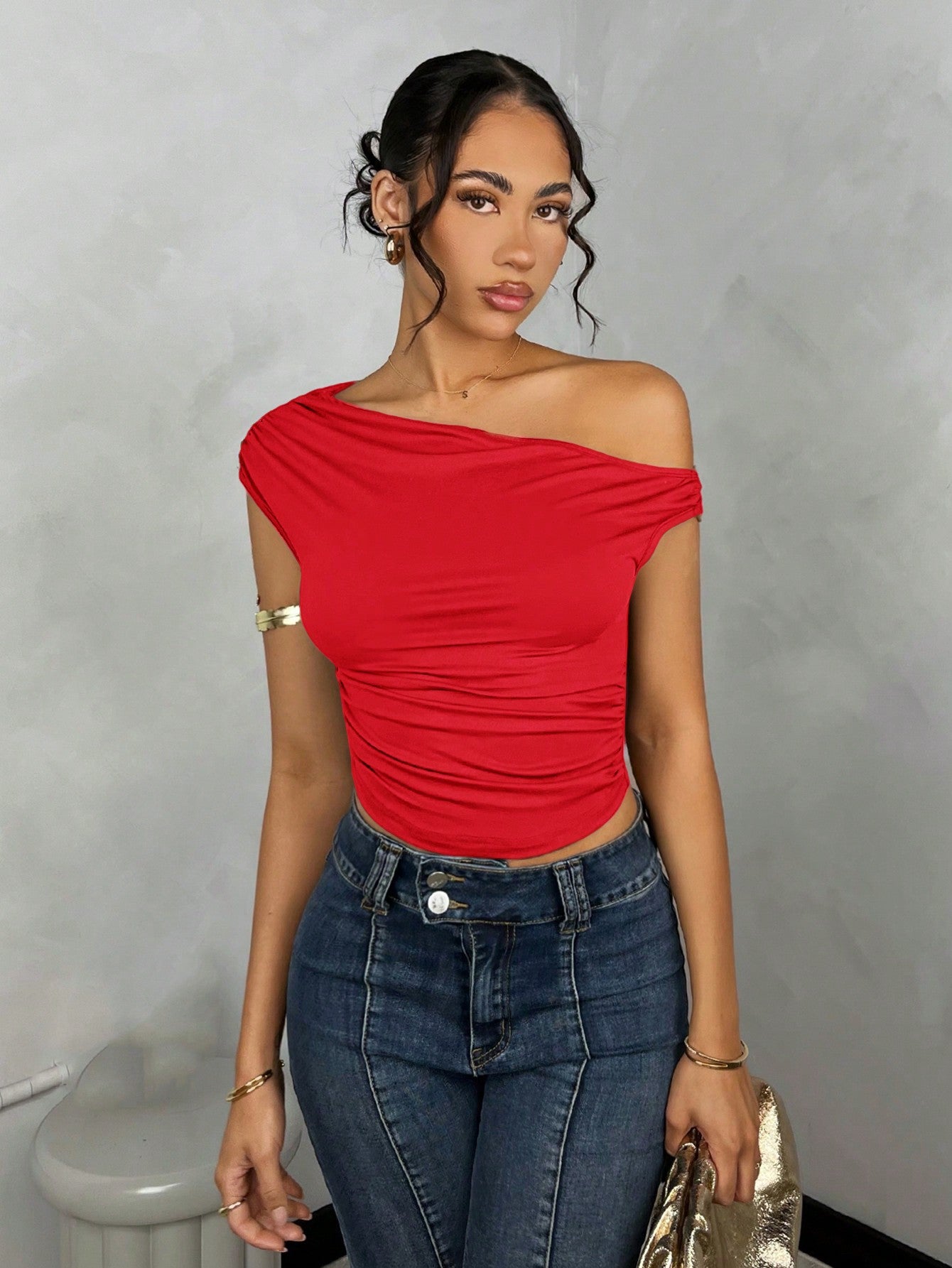 Ladies' Oblique-Shoulder Tight Crop Top, Suitable For Summer