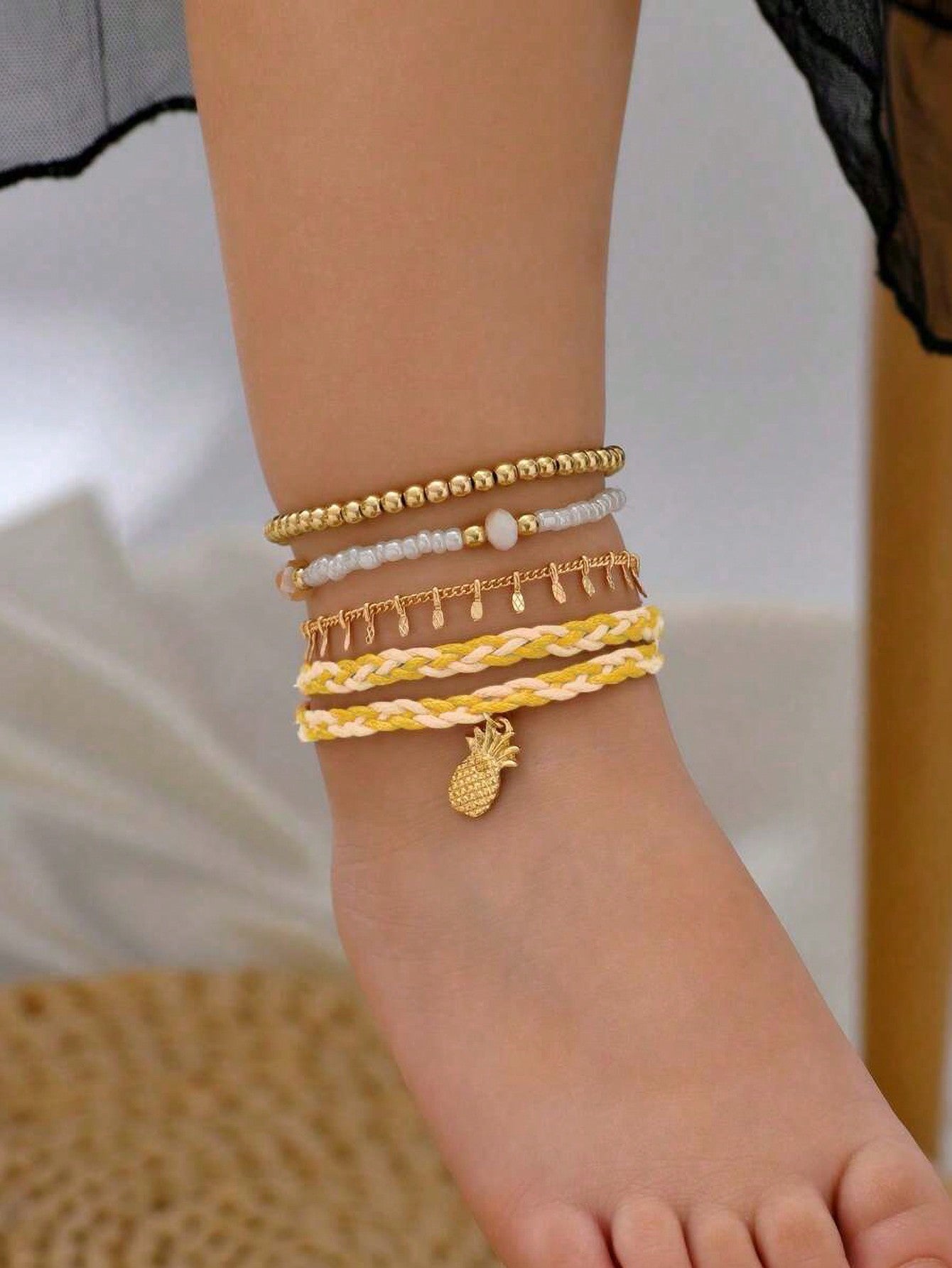 4pcs/Set Multi-Layered Pineapple And Bead Decorated Alloy Anklet Set