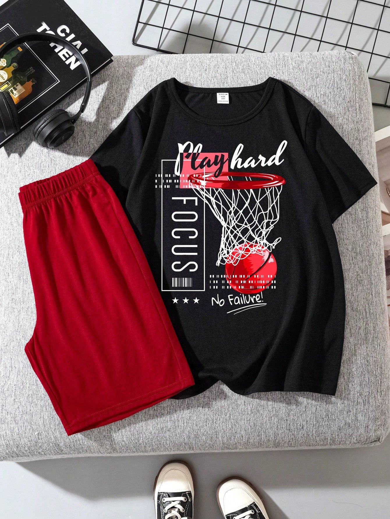 Tween Boy Casual Minimalist Basketball Letter Printed Short Sleeve T-Shirt And Shorts Set For Summer