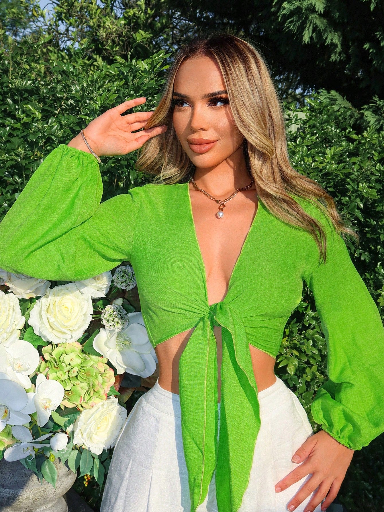 Women Fluorescent Green Front Knot Lantern Sleeve Cropped Sexy Shirt For Vacation