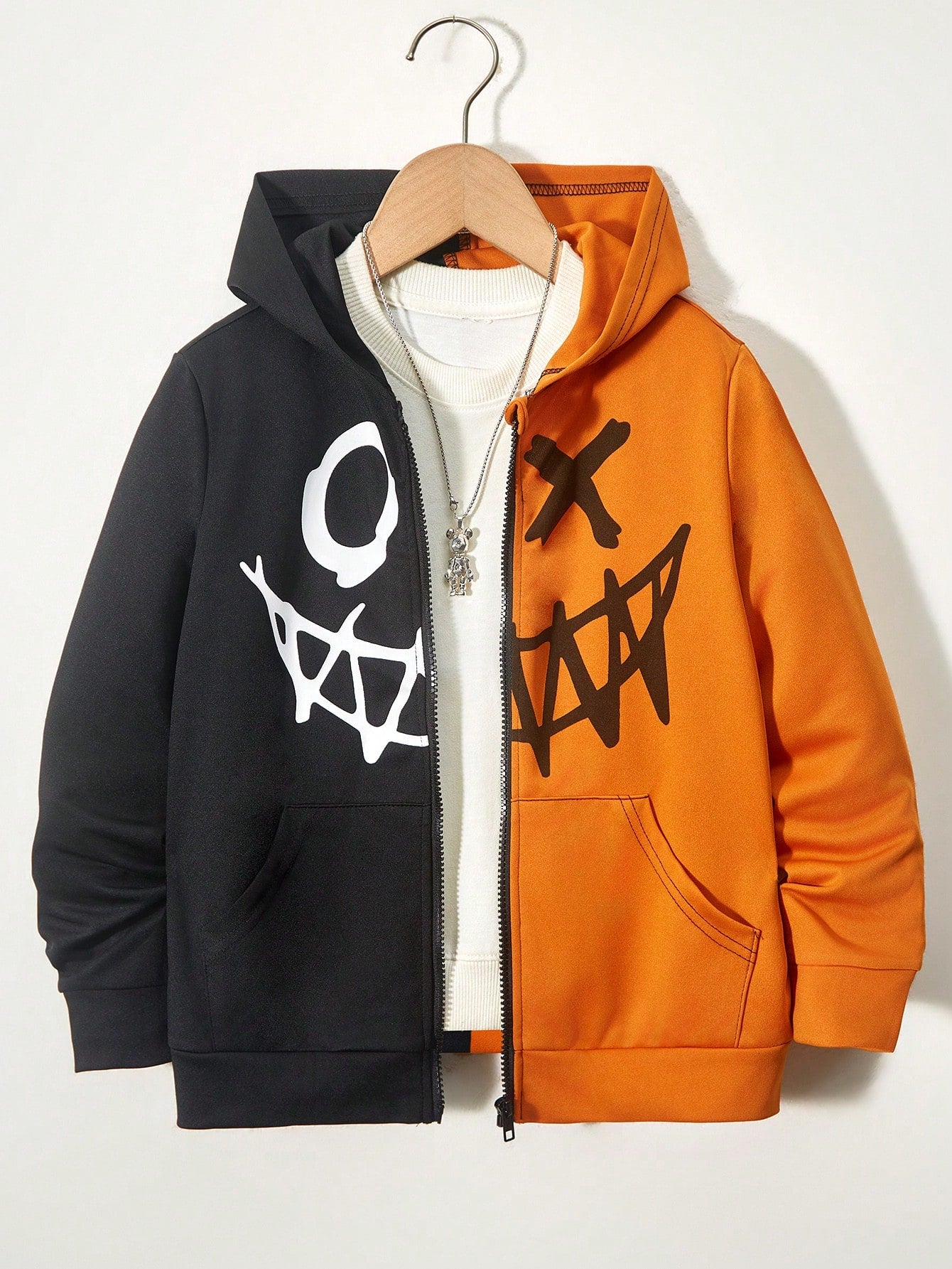 Tween Boy Casual Hooded Knitted Sweatshirt With Graffiti Pattern And Color Block Design, Autumn