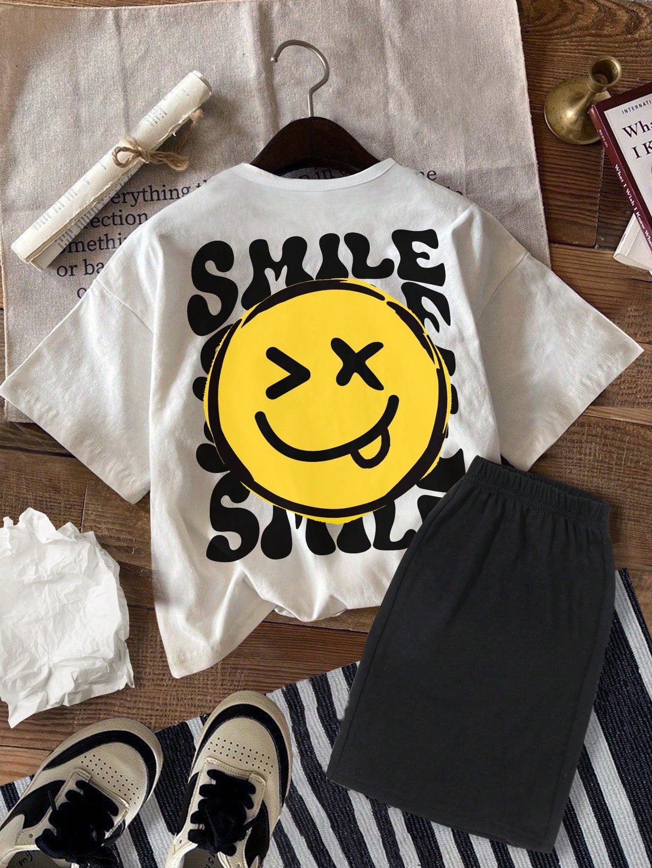 Young Boy Casual Cartoon & Letter Print Short Sleeve T-Shirt And Shorts Set, Suitable For Summer