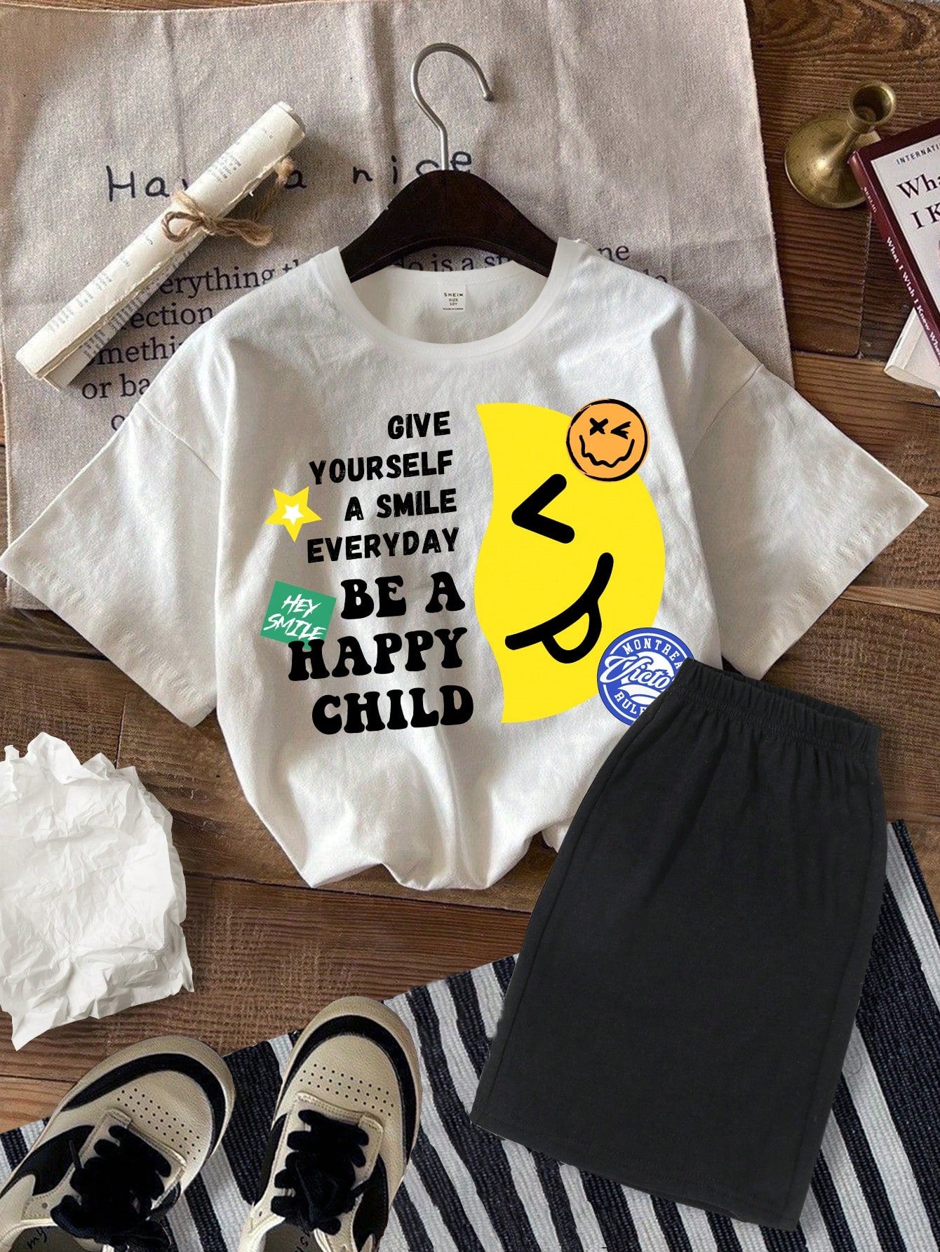 Young Boy Casual Cartoon & Letter Print Short Sleeve T-Shirt And Shorts Set, Suitable For Summer