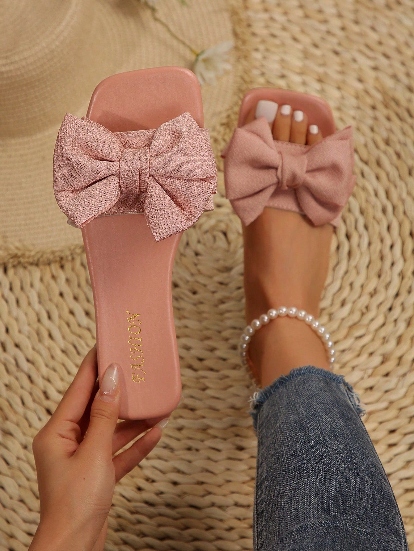 European And American Style Plus Size Women's Comfortable And Simple Flat Sandals, With Open Toes, Bowknot And Cloth Surface, Casual And Fashionable For Beach And Outdoor In Summer