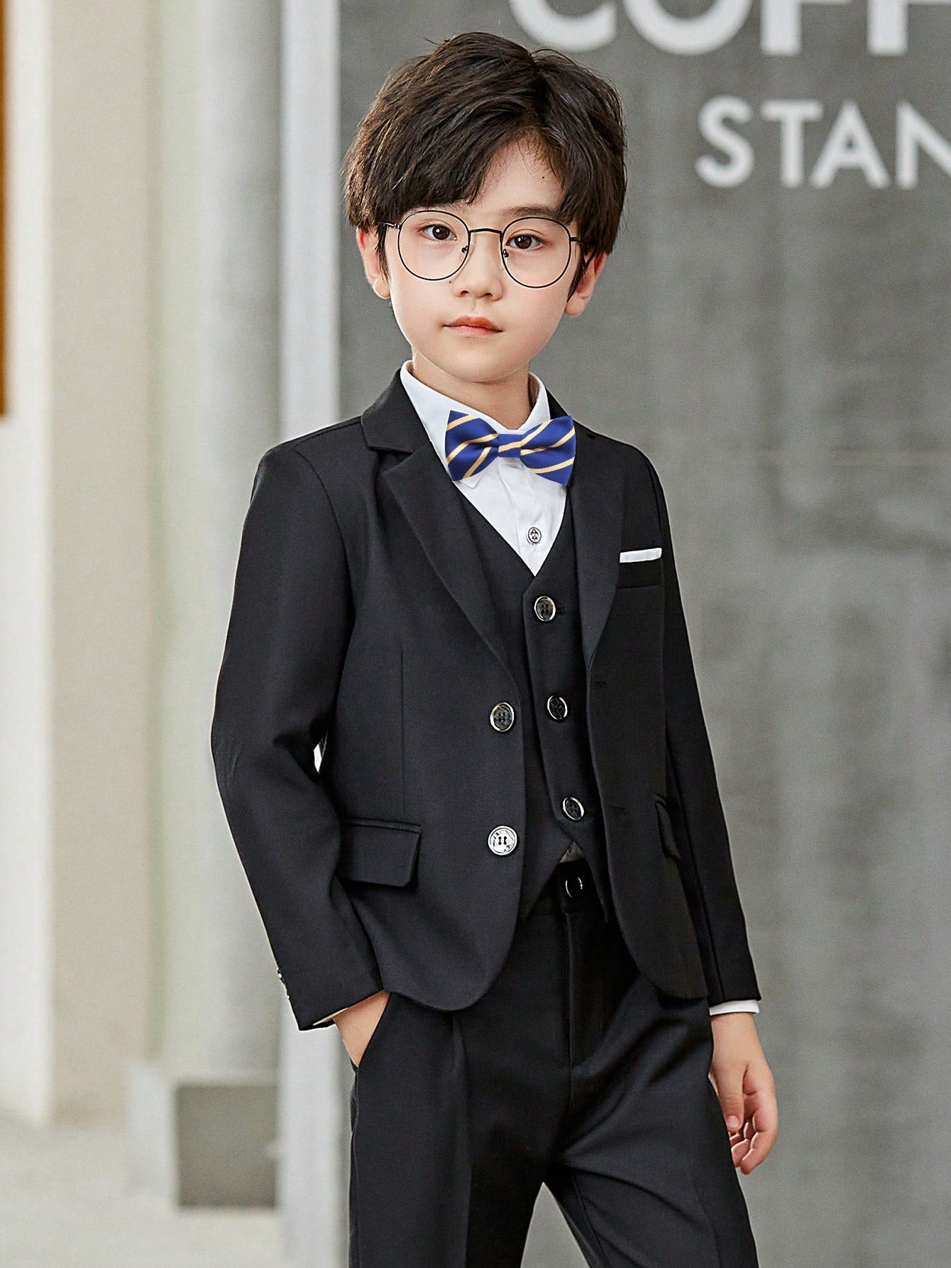 Young Boy 2pcs Suit Dress Set, Blazer And Pants With Bow Tie, Performance Summer/Spring Formal Outfit