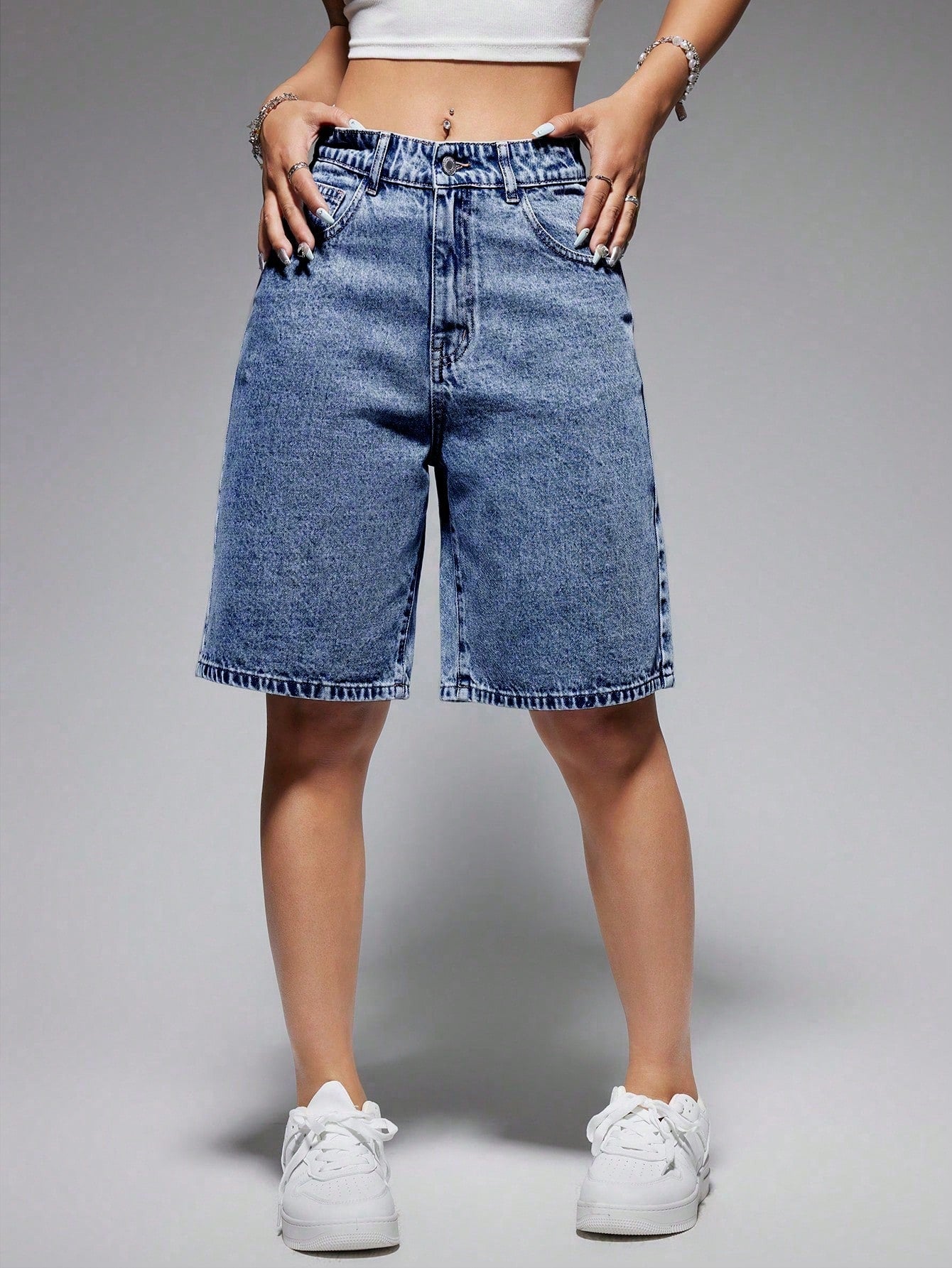 Solid Color Straight Leg Denim Shorts With Diagonal Pockets, Mom Shorts