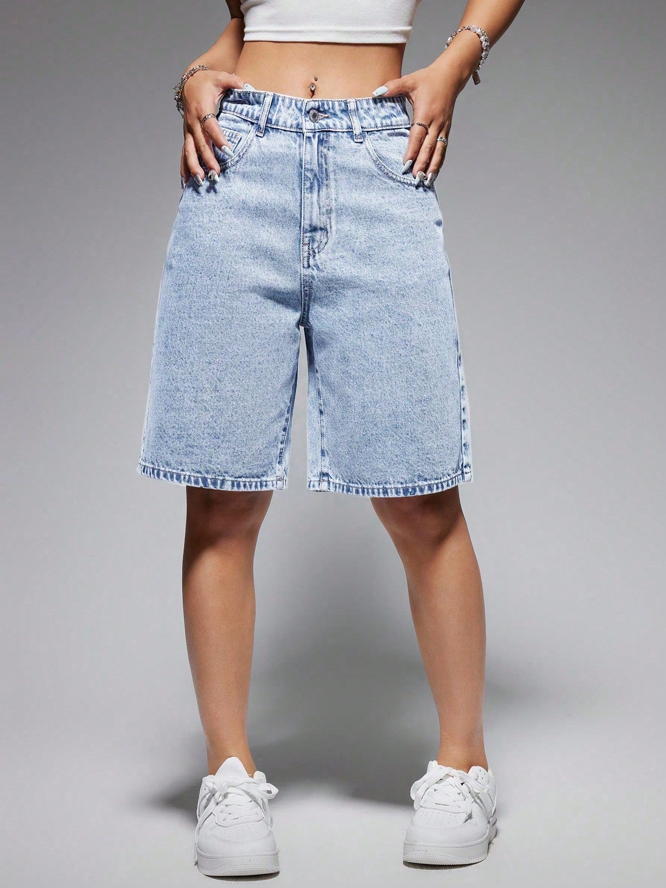 Solid Color Straight Leg Denim Shorts With Diagonal Pockets, Mom Shorts