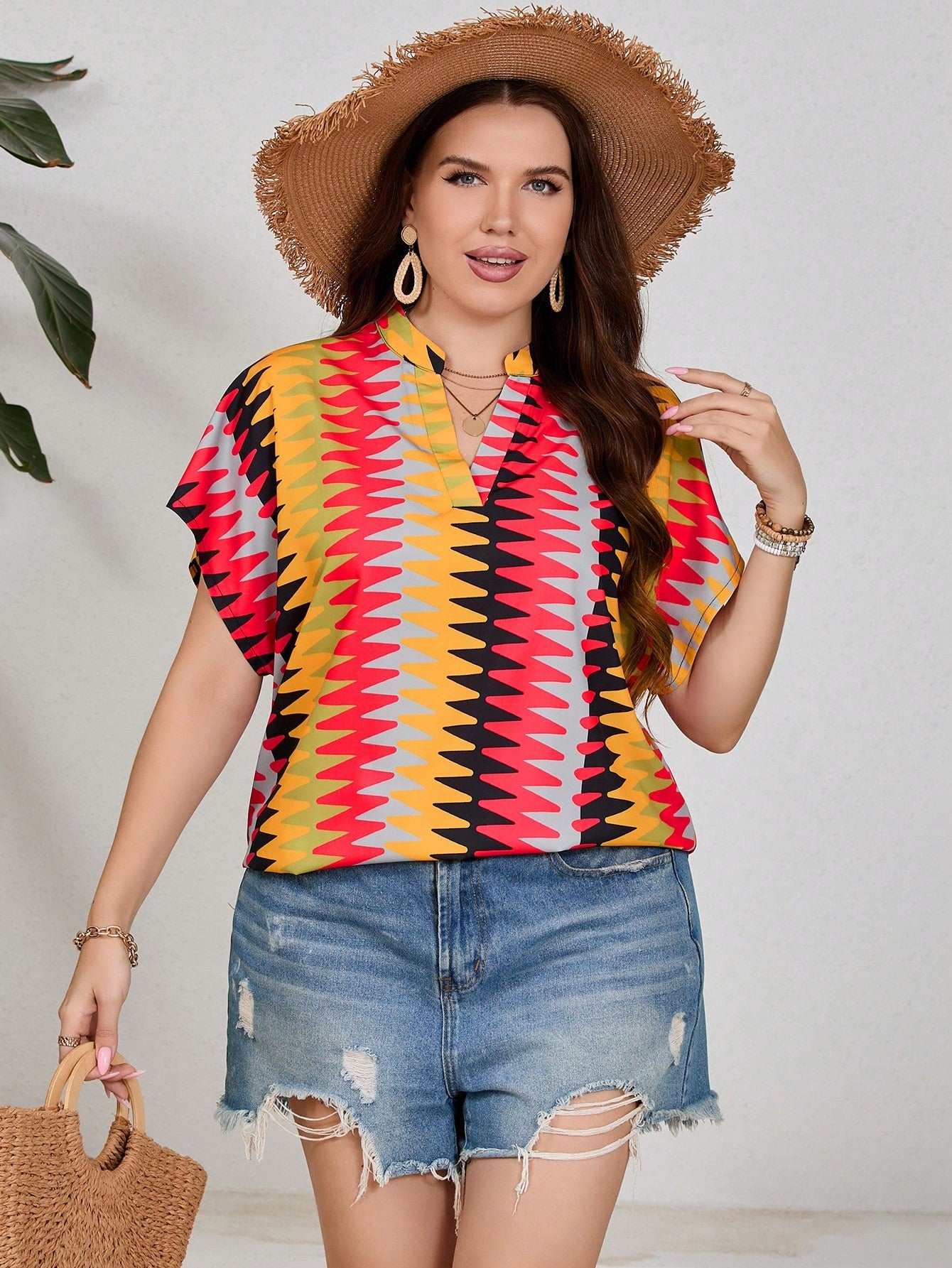 Plus Size Summer Color-Block Patchwork And Random Print Batwing Sleeve Shirt With V-Neck