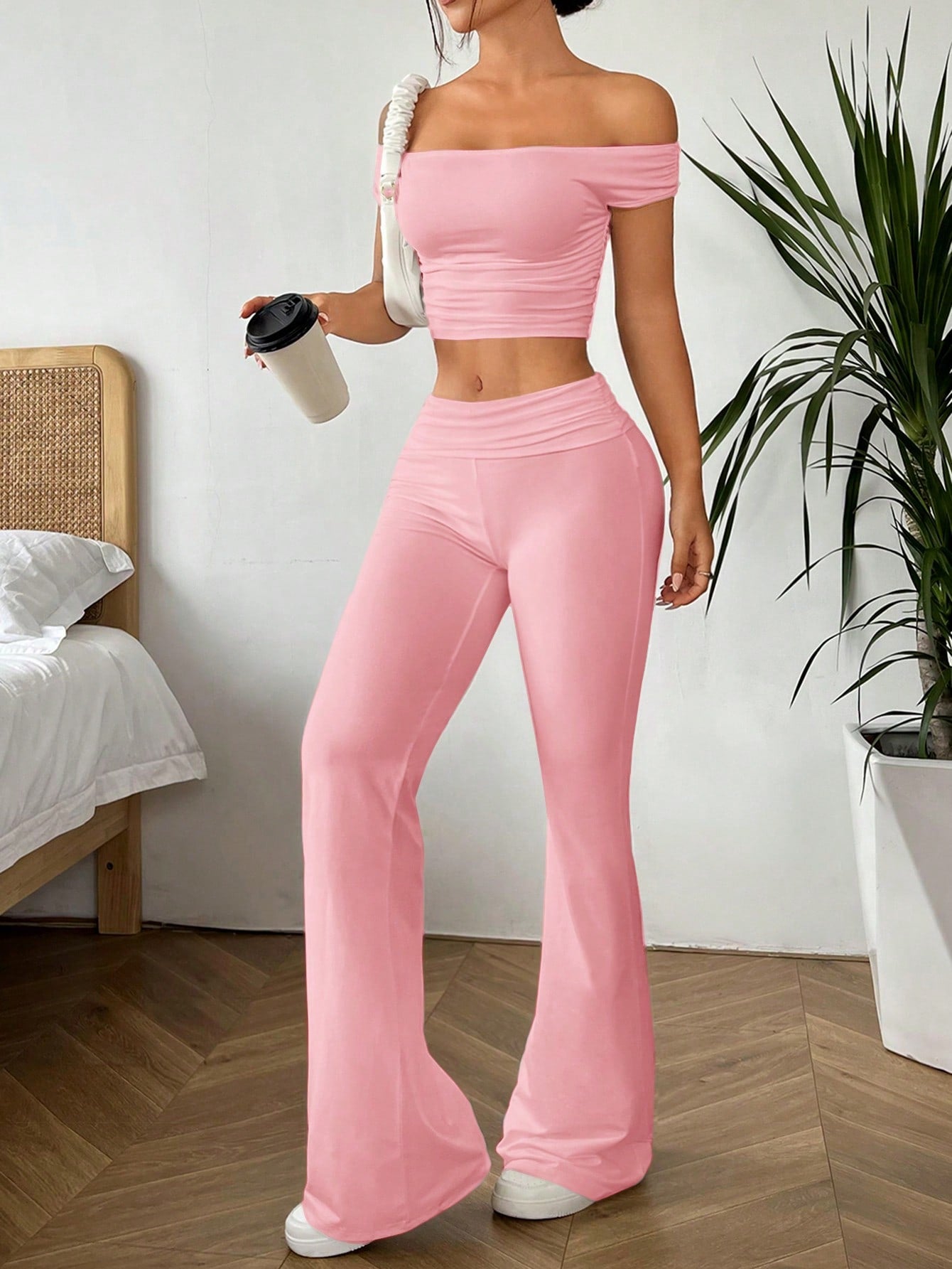 Women's Simple Crop Top And Slim Flared Pants Two-Piece Set With Solid Color Off Shoulder Design