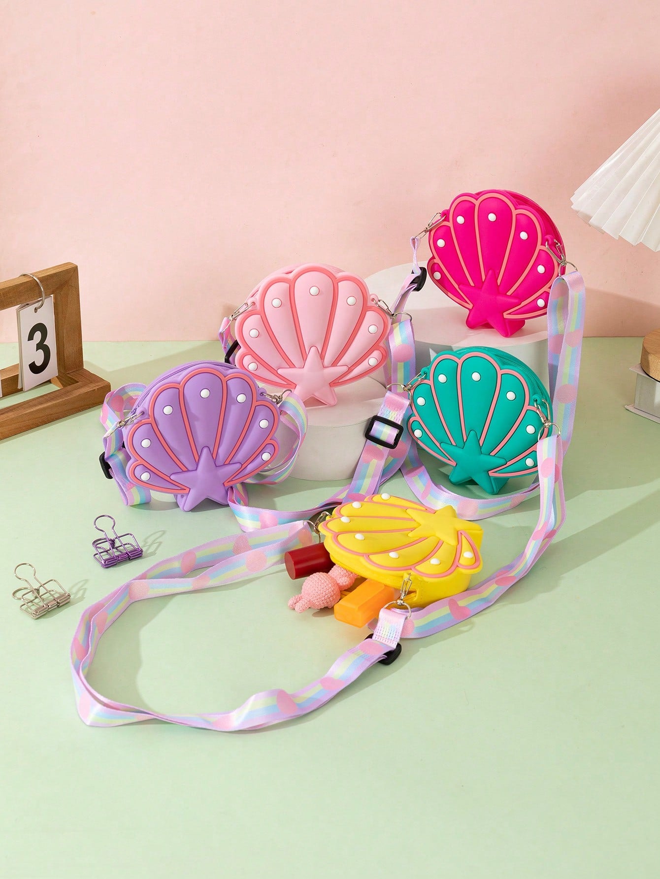 1pc New Cartoon Cute Seashell Silicone Shoulder Messenger Coin Purse For Kids