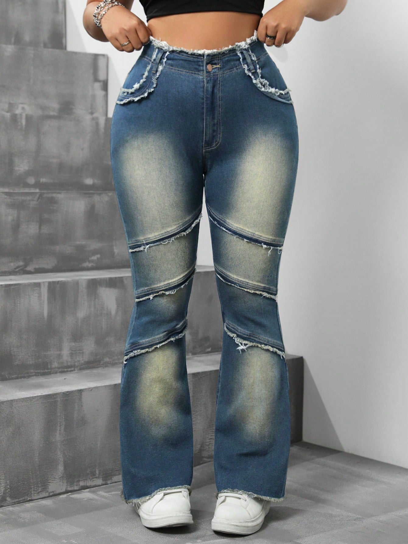 Plus Size Slim Fit Flared Jeans With Frayed Hem