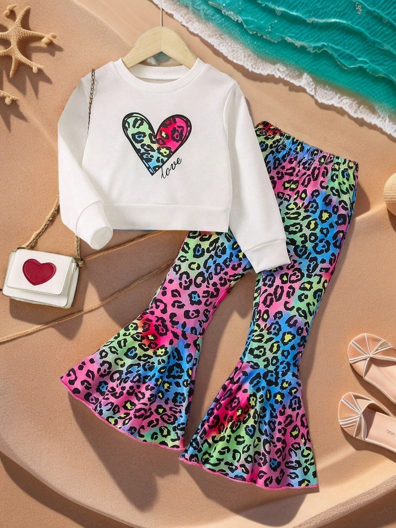 Young Girl Heart Print Pullover & Colorblock Flare Leg Pants