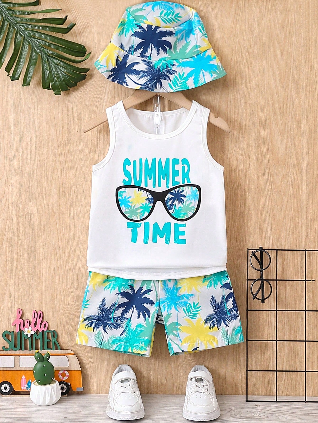 2pcs Young Boys' Casual Palm Tree & Waves Sunglasses Slogan Allover Print Vest And Palm Tree & Waves Patterned Shorts With Hat, Suitable For Summer, Outdoor, Casual, Beach Vacation, And Travel