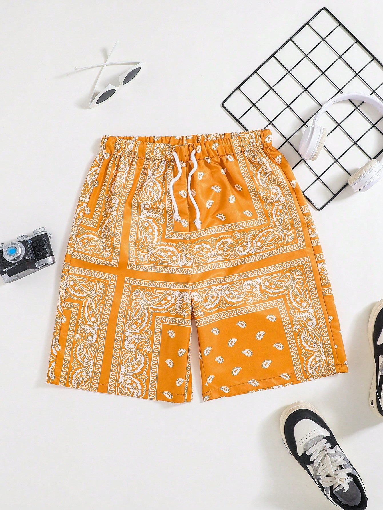 Teenage Boys' Casual Paisley Printed Shorts