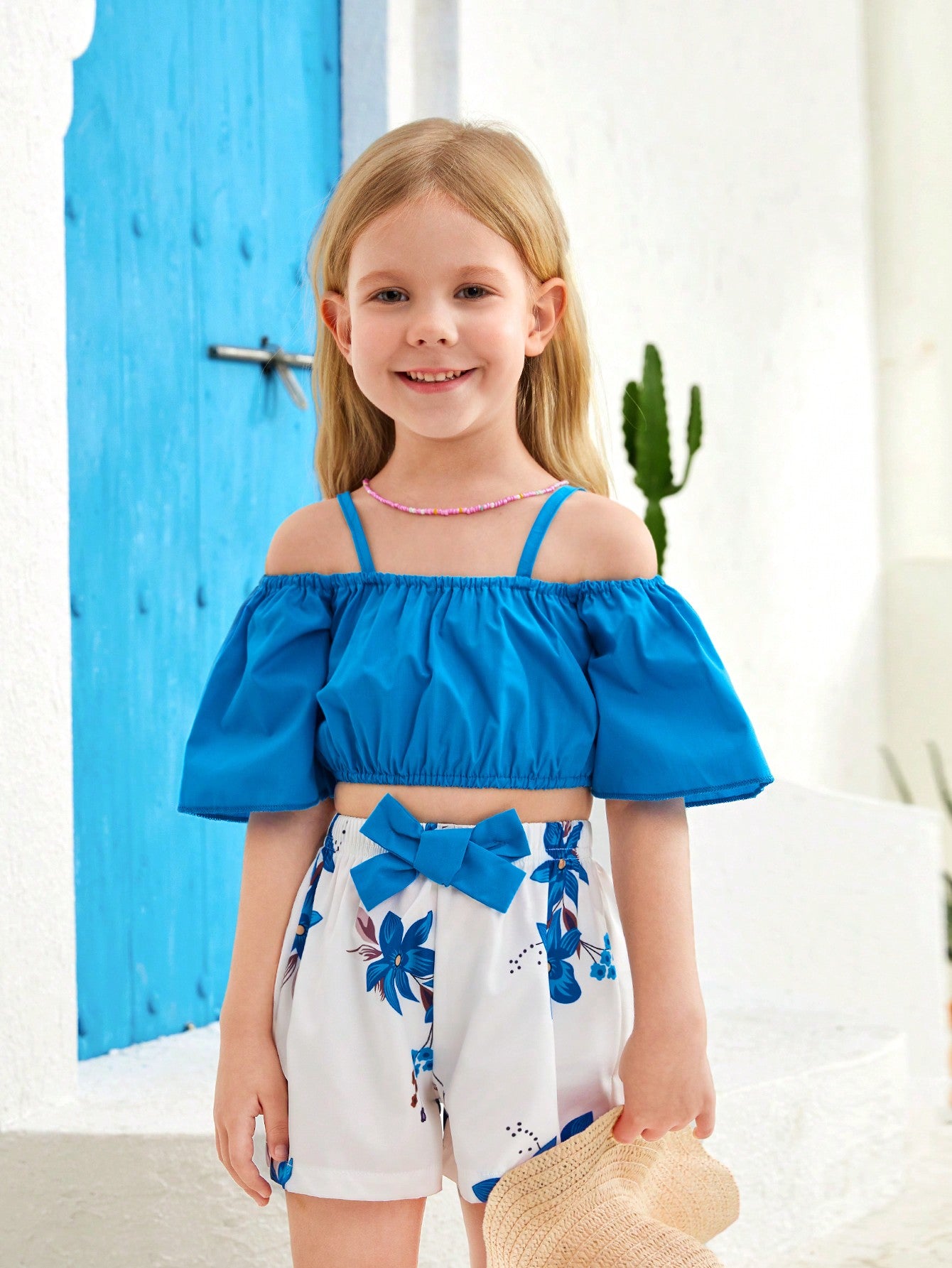 Young Girl Solid Color Top Matched With Printed Shorts Casual Vacation 2-Piece Set For Spring/Summer