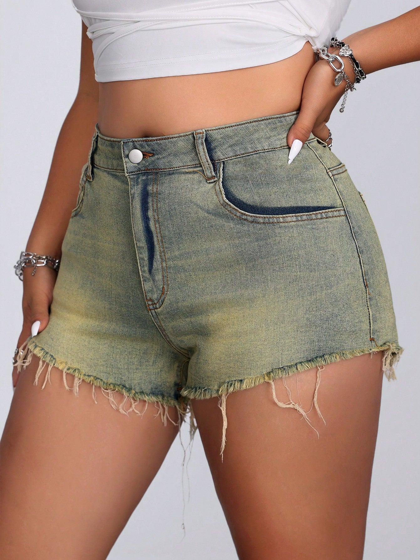 Jeanoir Plus Size Simple Fringed Edge Casual Summer Shorts