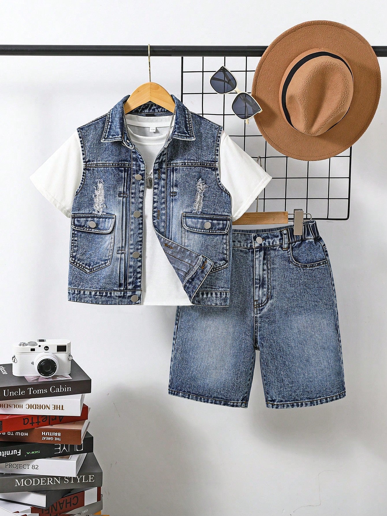 Tween Boy Single-Breasted Pocket Design Denim Vest And Shorts Set