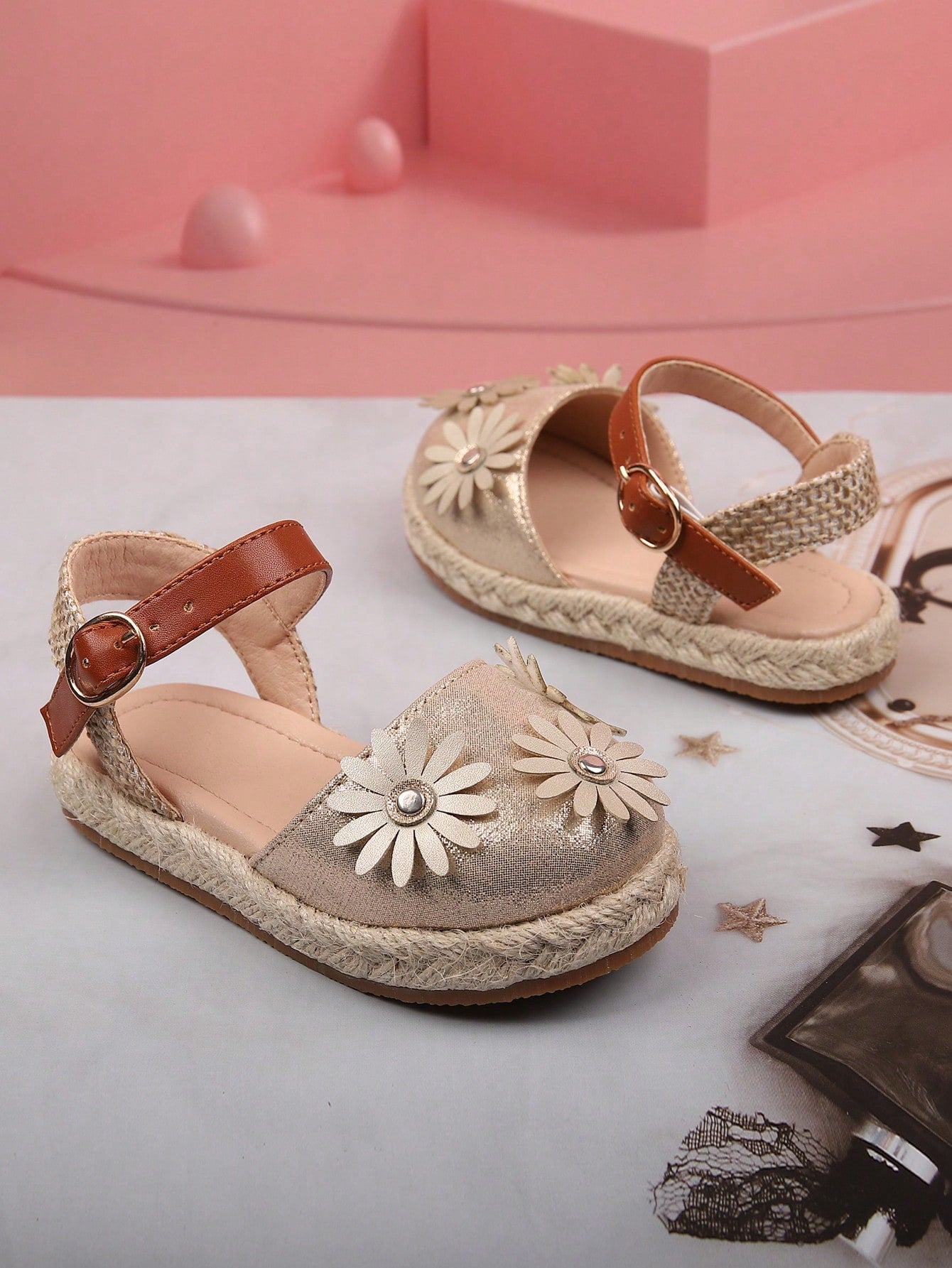 Classic & Stylish Woven Edge Ballerina Flats For Children