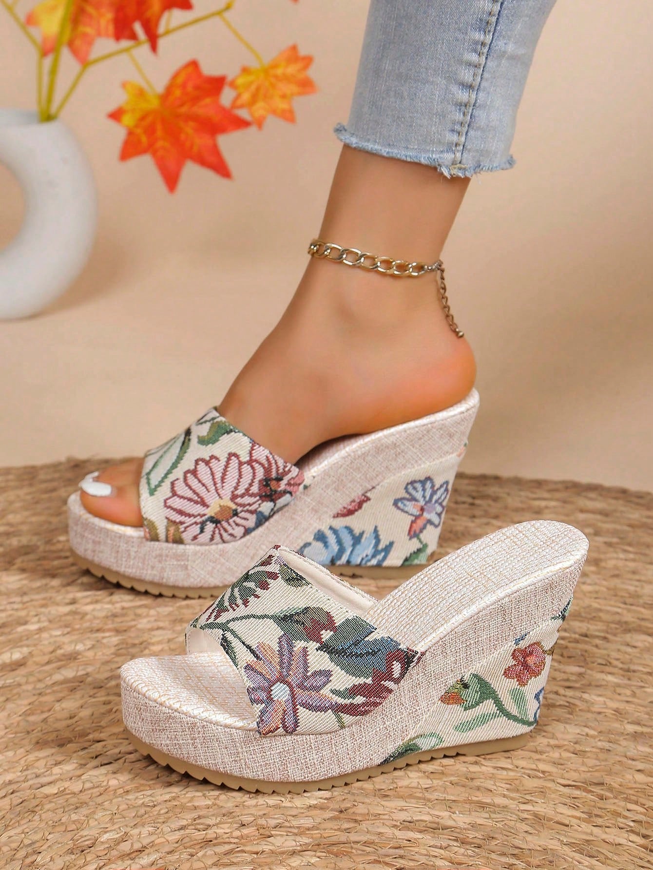 Women's Wedge Heel Thick Sole Flip Flops, Fashionable  Glitter Upper Peep Toe Slipper With Flower Print, Anti-Slip Indoor/Outdoor Comfortable Lightweight Casual Sandals, High Heel Platform Espadrilles, All-Season Slouchy Shoes With Ankle Strap