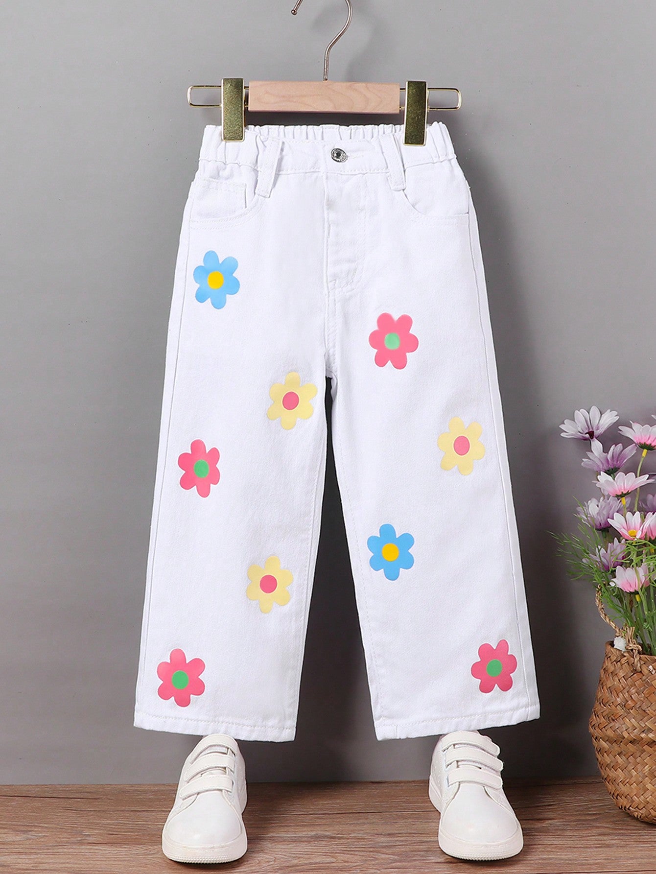 YOUNG GIRL's Street Style, Cute, Casual, Holiday, Academia, Dopamine-Colored, Flower Printed, Elastic Waistband, Wide-Leg Denim Pants, Five Pockets Design, Loose Fit, All-Season Essential Everyday Fashion Item