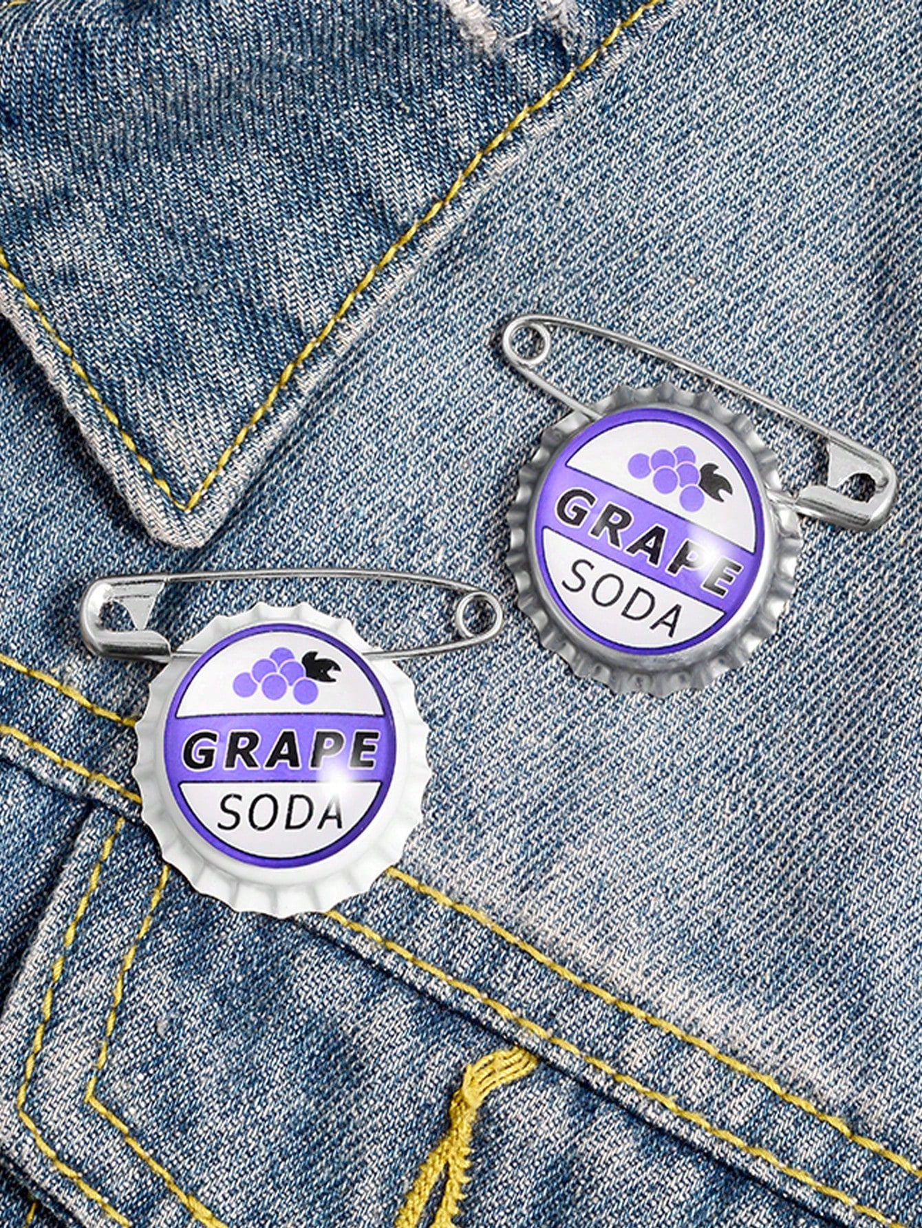 2pcs Juice Soda Bottle Cap Brooches Custom Capsule Brooches Bag Shirt Lapel Pin Buckle Grape Jewelry Gift For Kids Friend