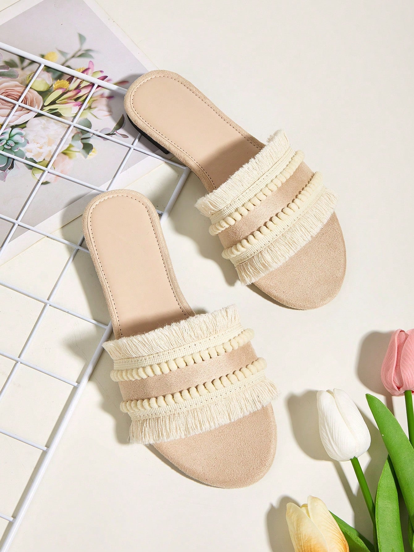 Women Orange Raw Trim Design Flat Sandals, Funky Open Toe Slide Sandals For Summer