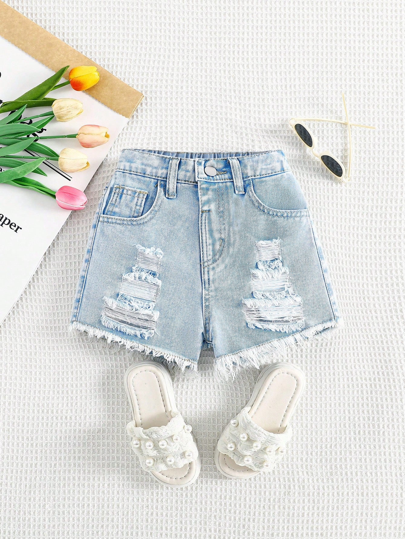 Young Girl's Distressed Frayed Hem Denim Shorts